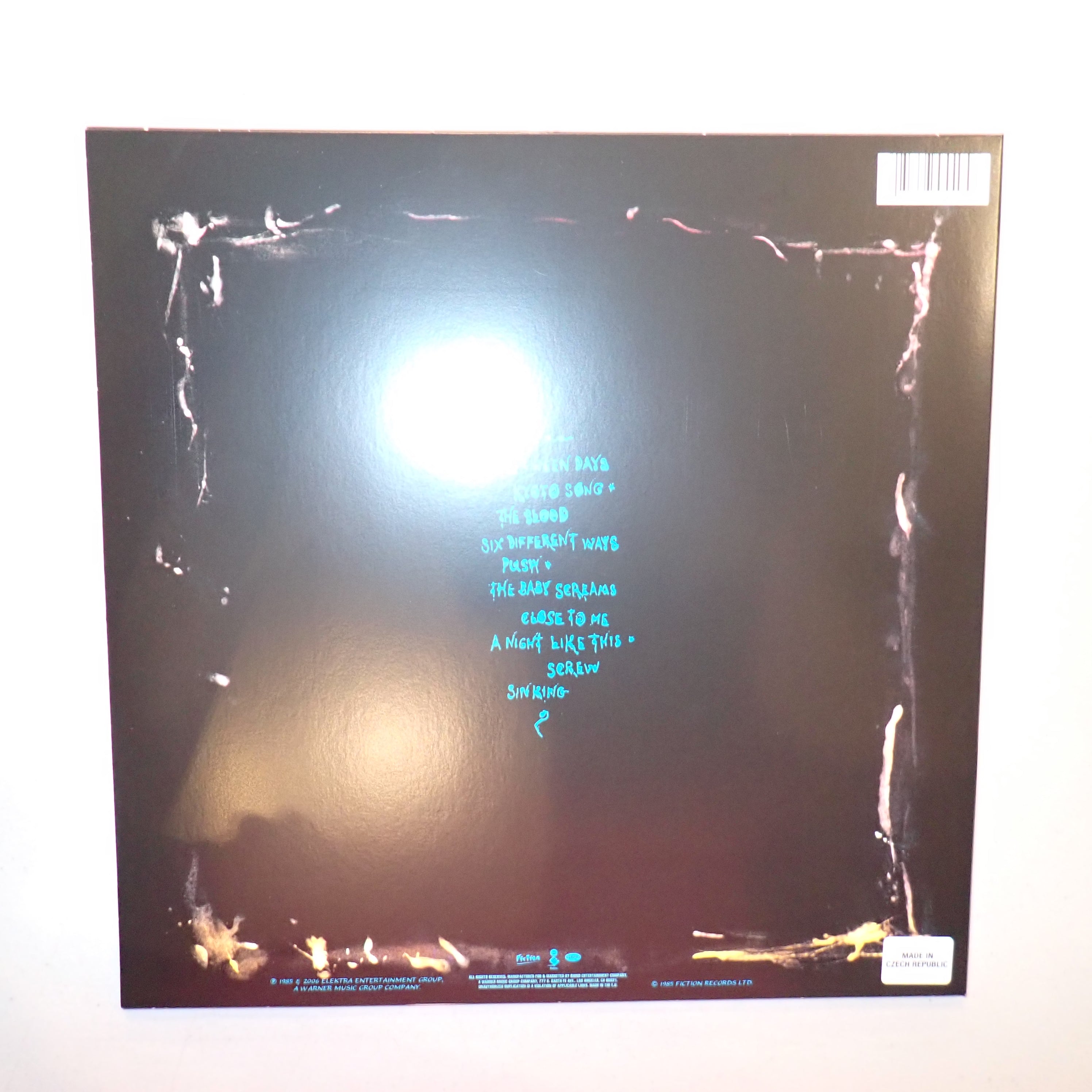 The Cure – The Head On The Door