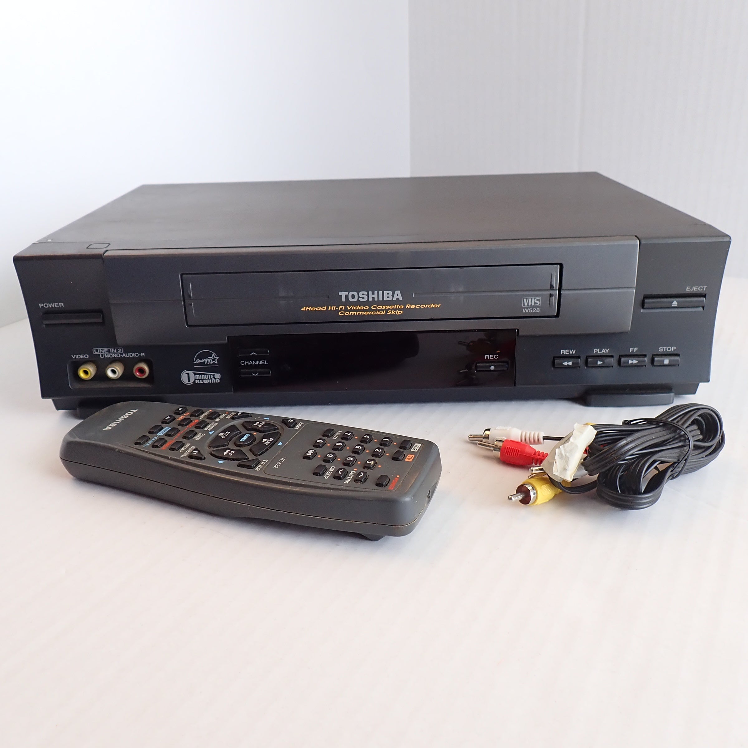 Toshiba W528 UCR & Remote [Pre-Owned]