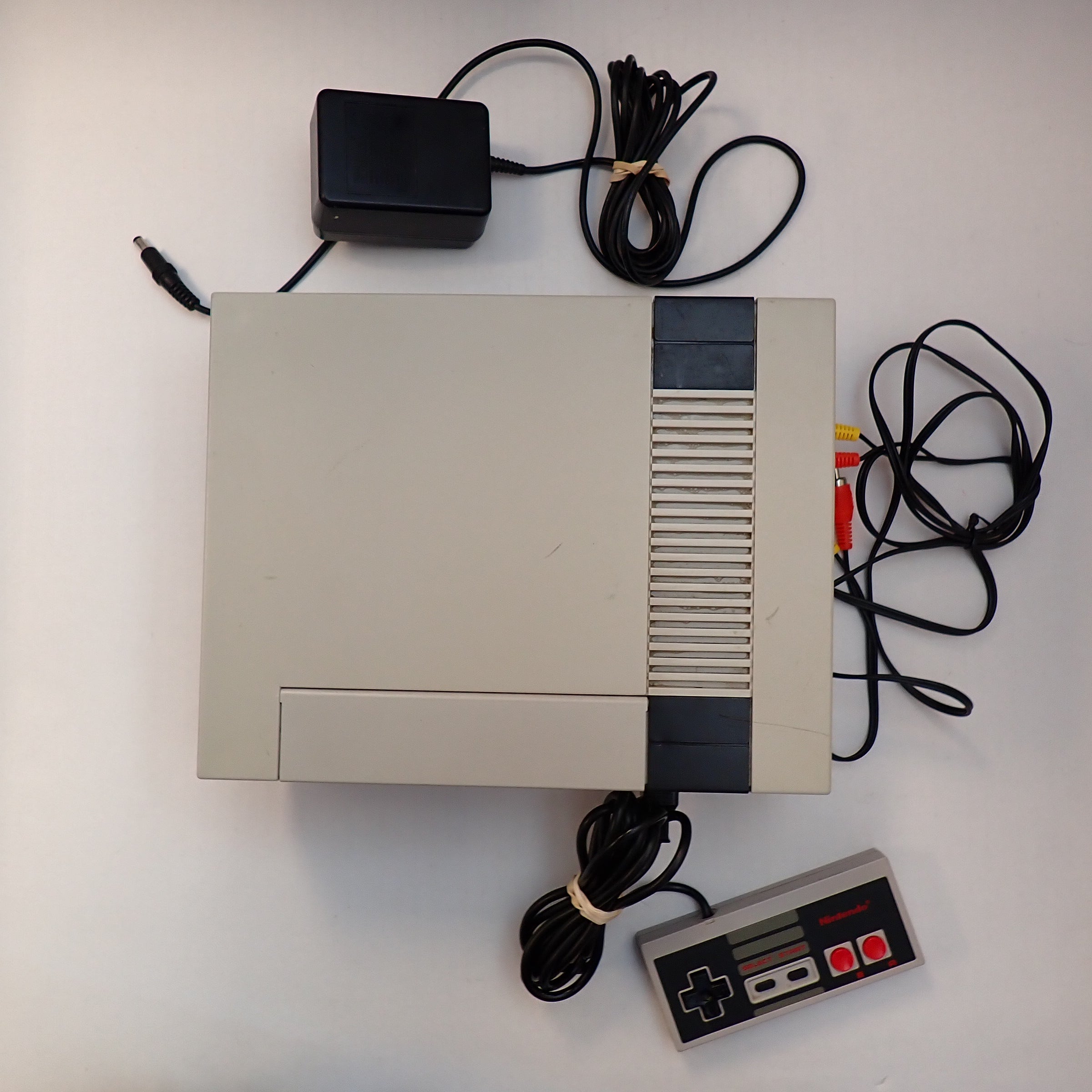 Nintendo Entertainment System NES Console