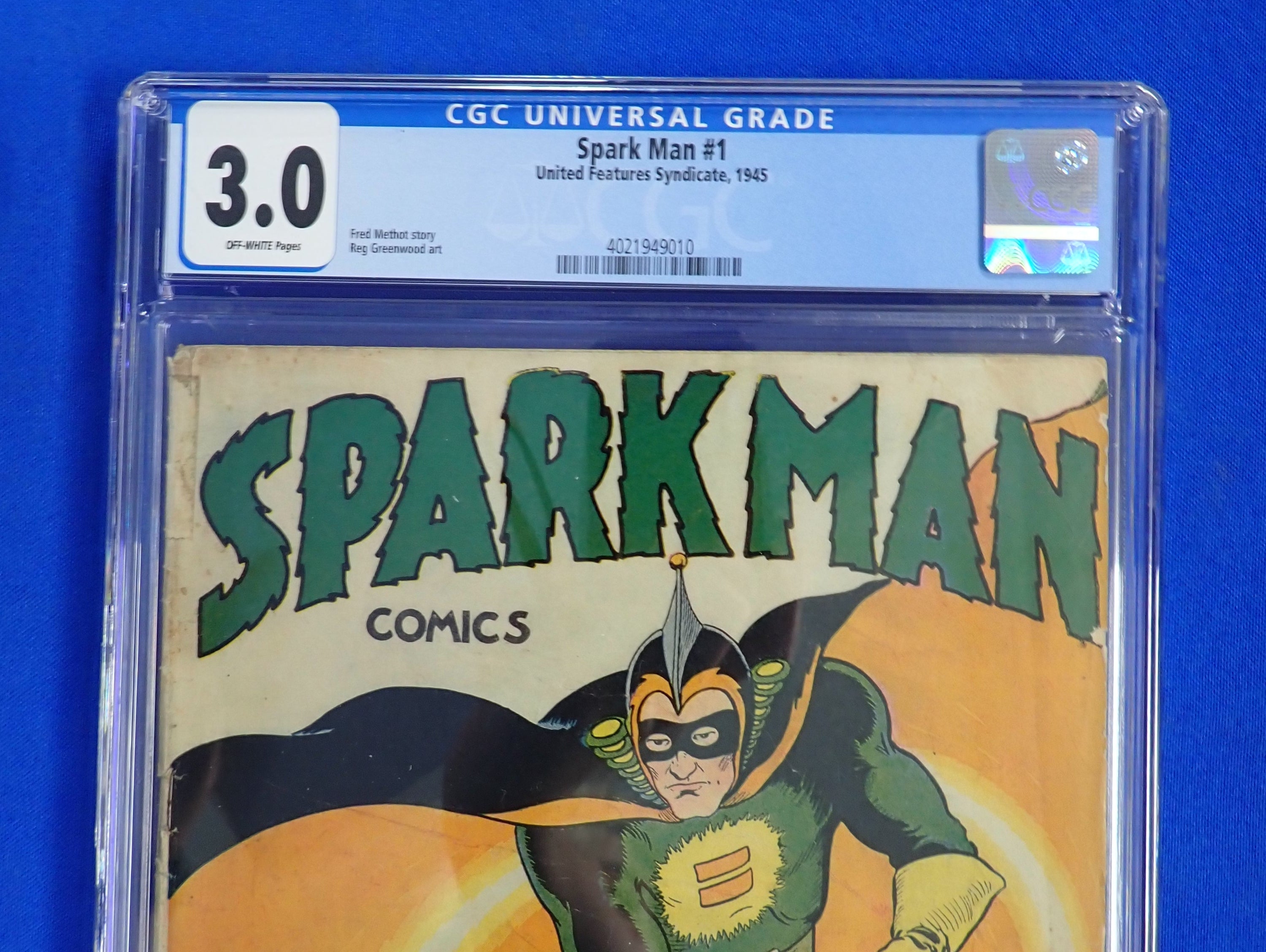 Spark Man #1 (1945) - CGC 3.0 - United Features Syndicate