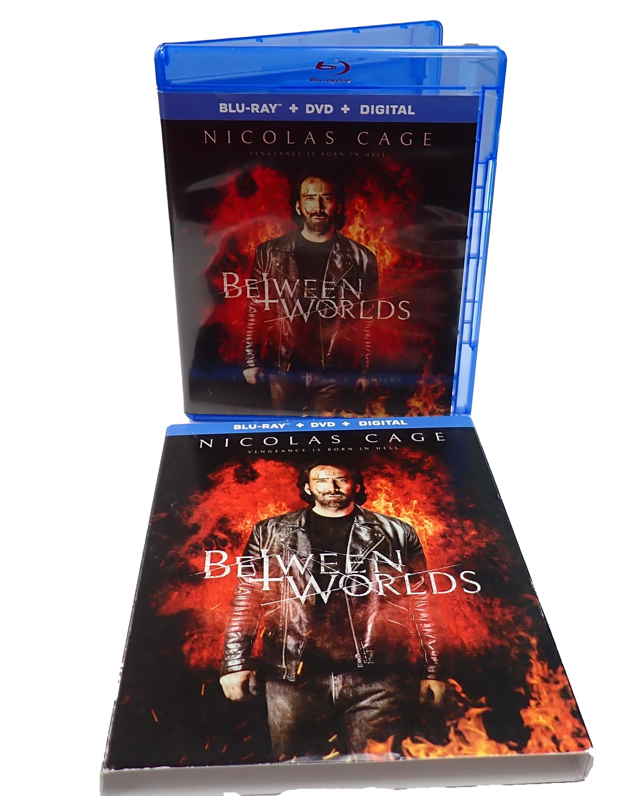 Between Worlds - Blu-Ray + DVD