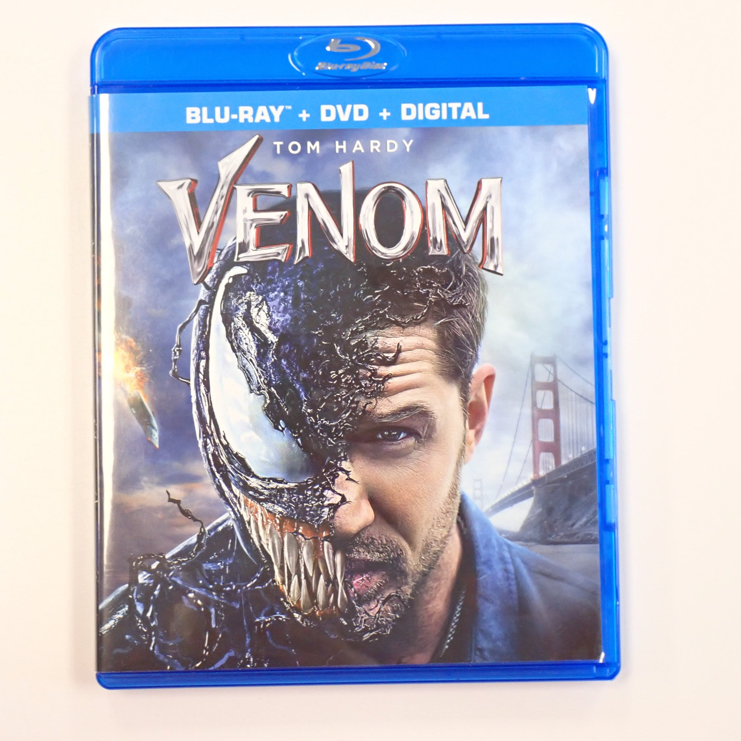 Venom - Blu-Ray [Pre-Owned]