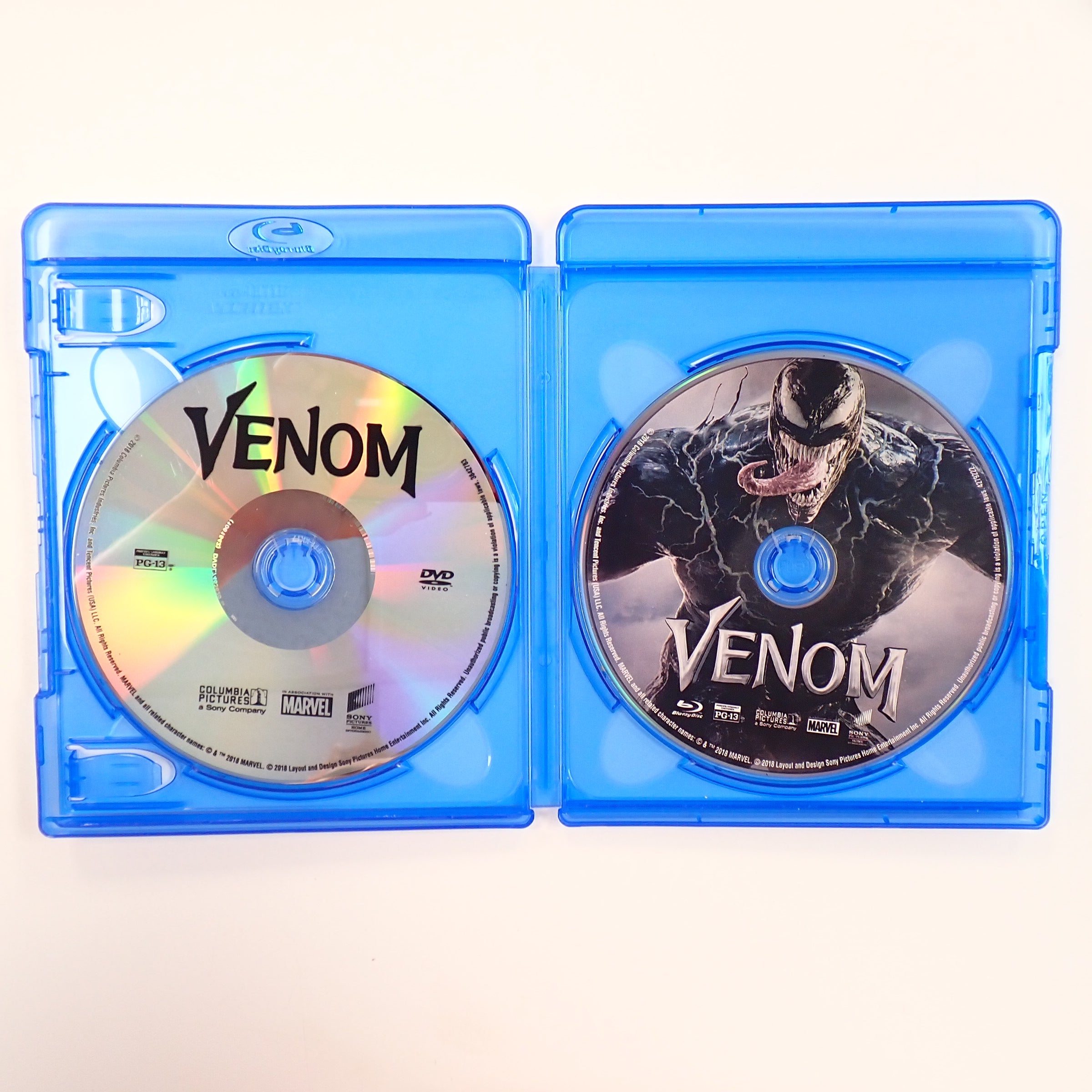 Venom - Blu-Ray [Pre-Owned]