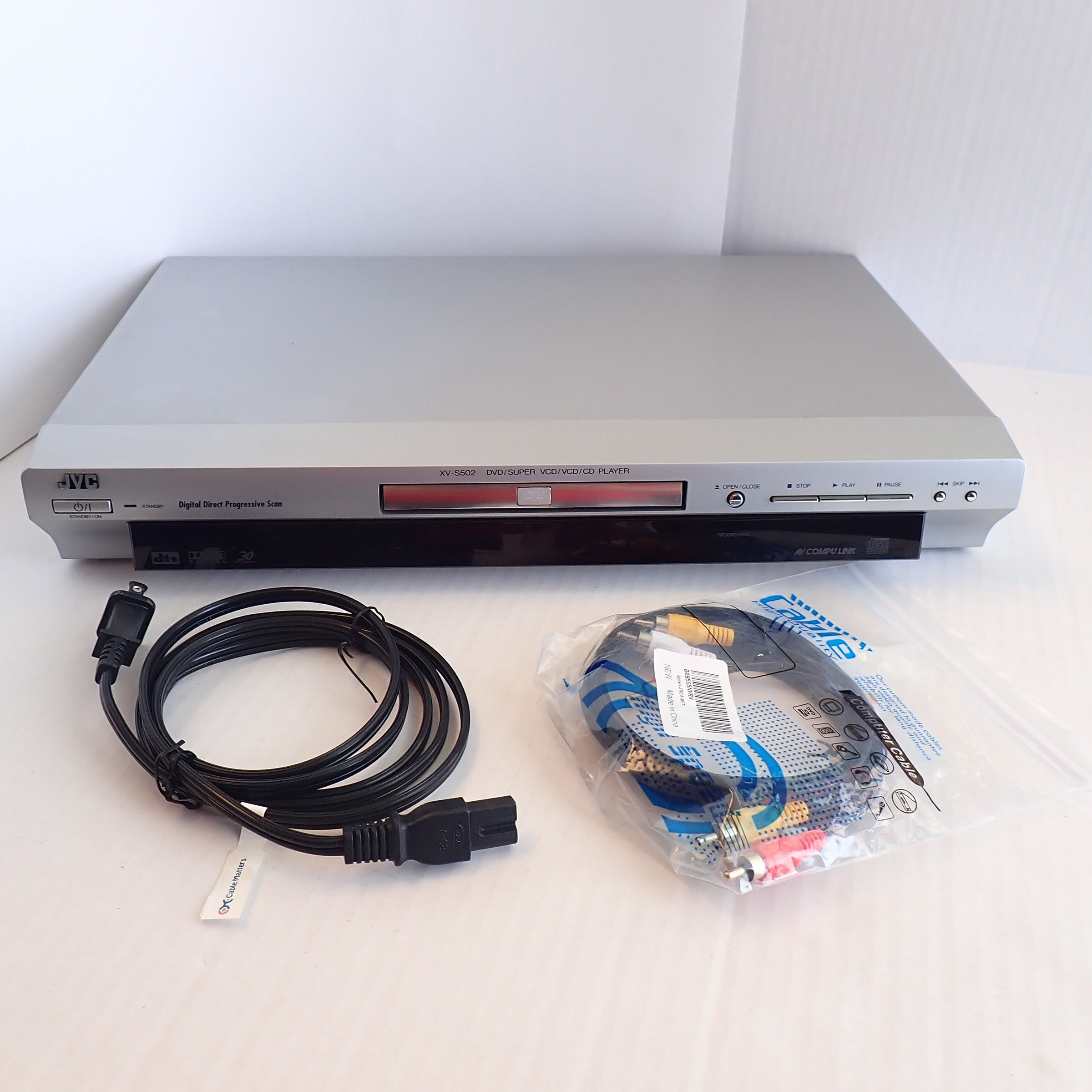 JVC XV-S502 DVD Player [Pre-Owned]