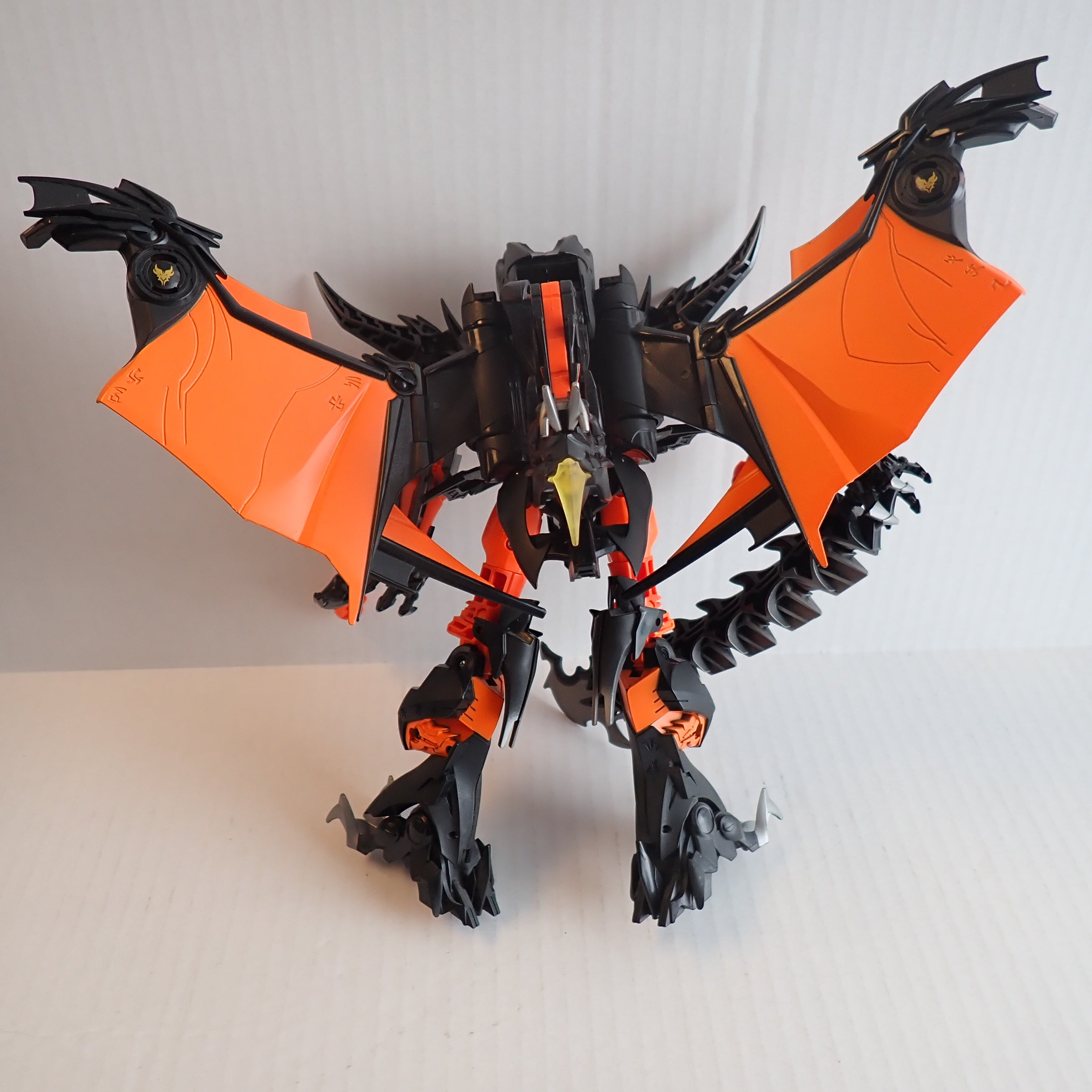 Ultimate Beast Fire Predaking - Hasbro Transformers Prime Beast Hunters