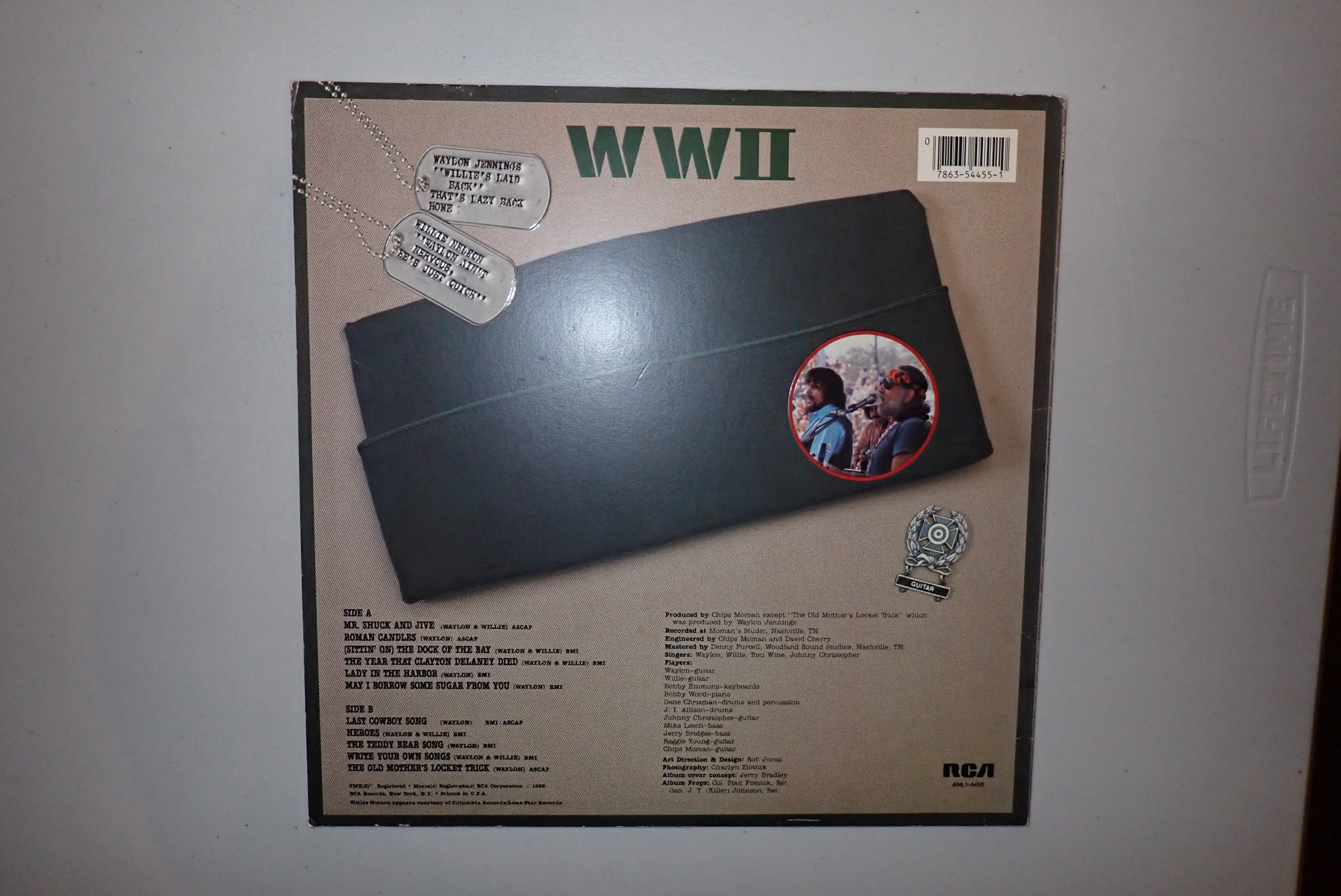 Waylon And Willie – WWII