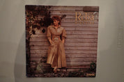Reba McEntire – Whoever's In New England