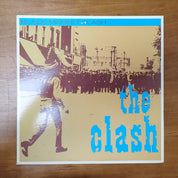 The Clash - Black Market Clash