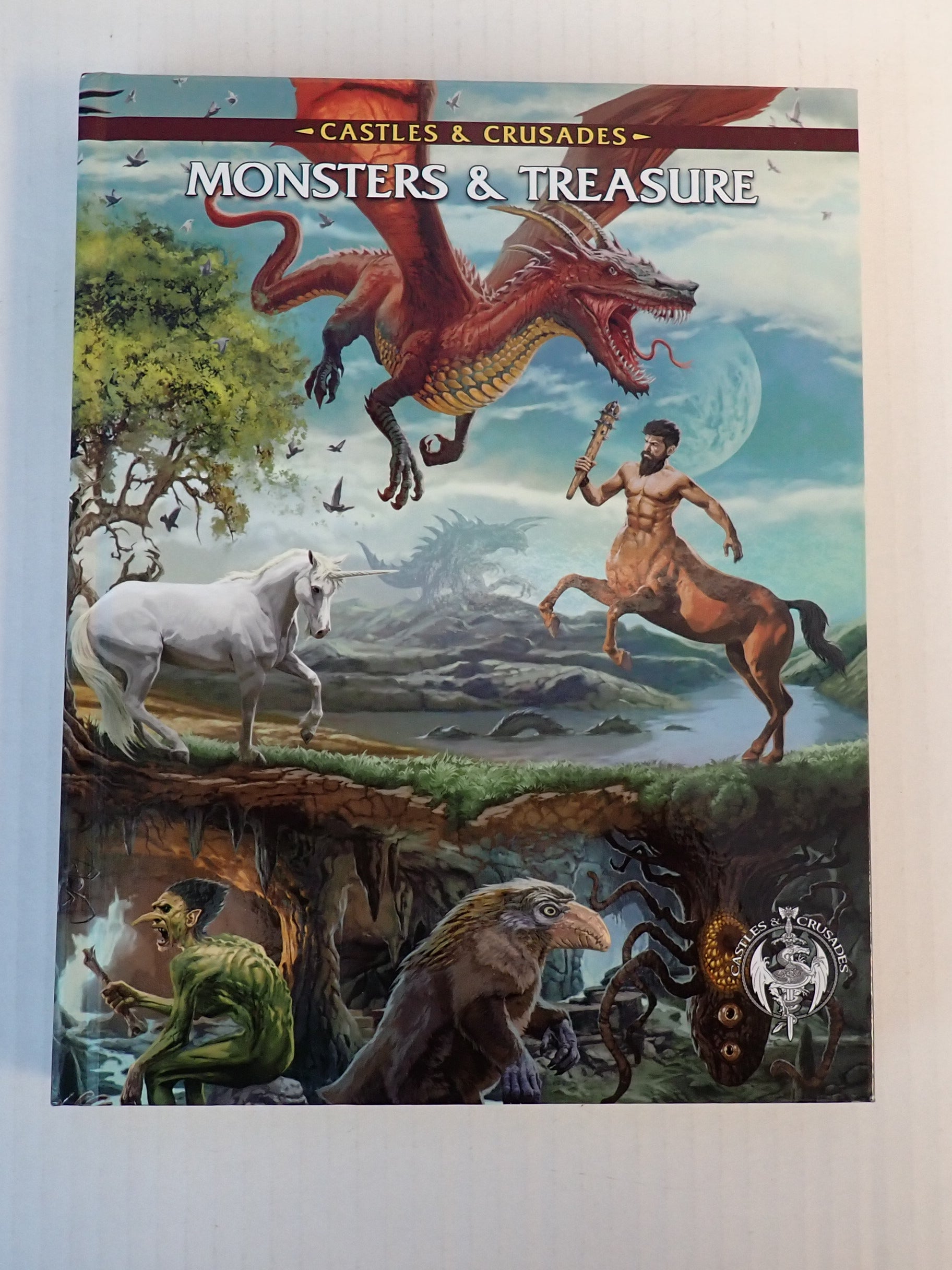 Castles & Crusades: Monsters & Treasures [Pre-Owned]