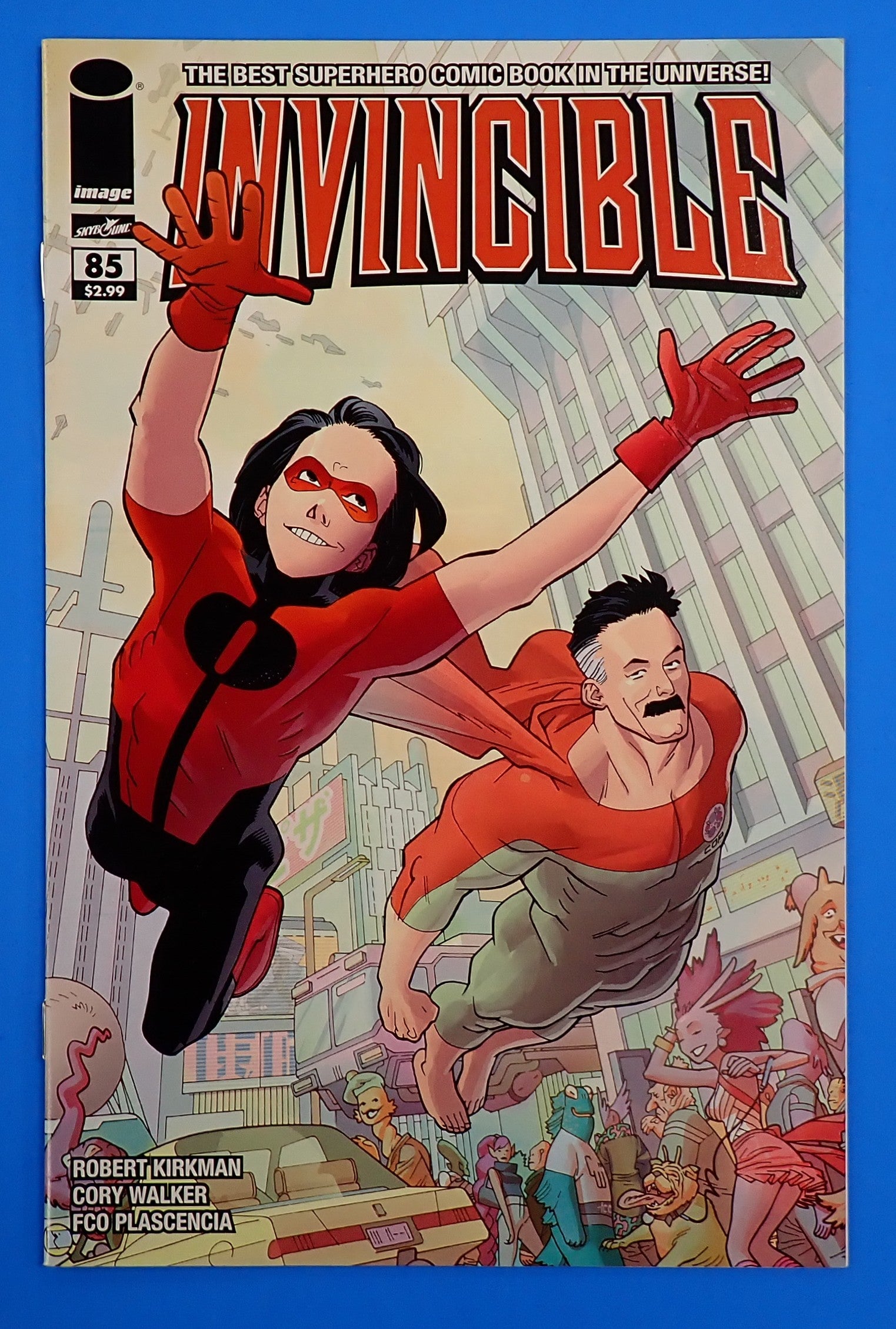 Invincible #85 (2011) - NM- (9.2) - Low Print Run