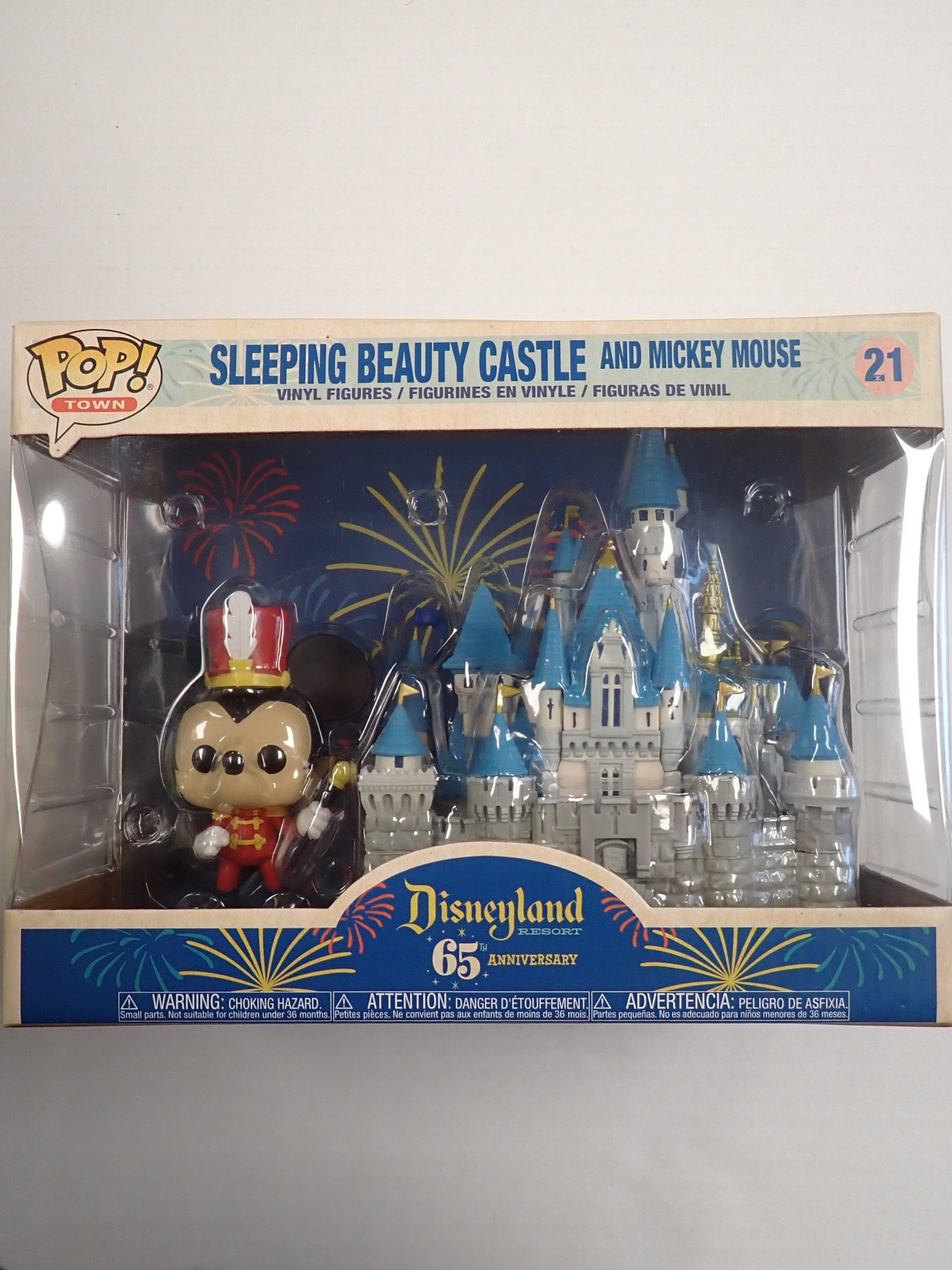 Sleeping Beauty Castle And Mickey Mouse - POP! #21