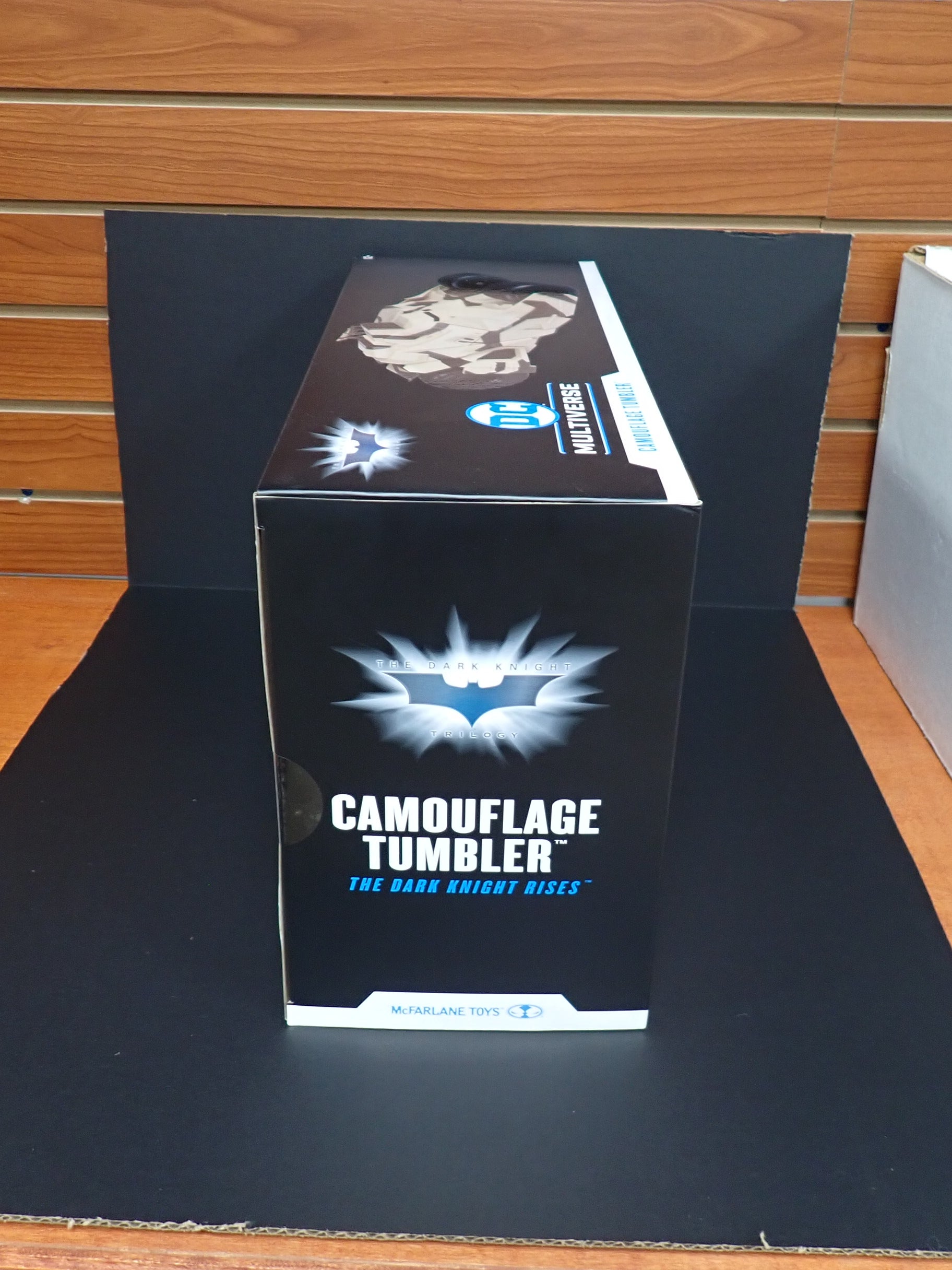 Camoflage Tumbler - DC Multiverse [Pre-Owned]