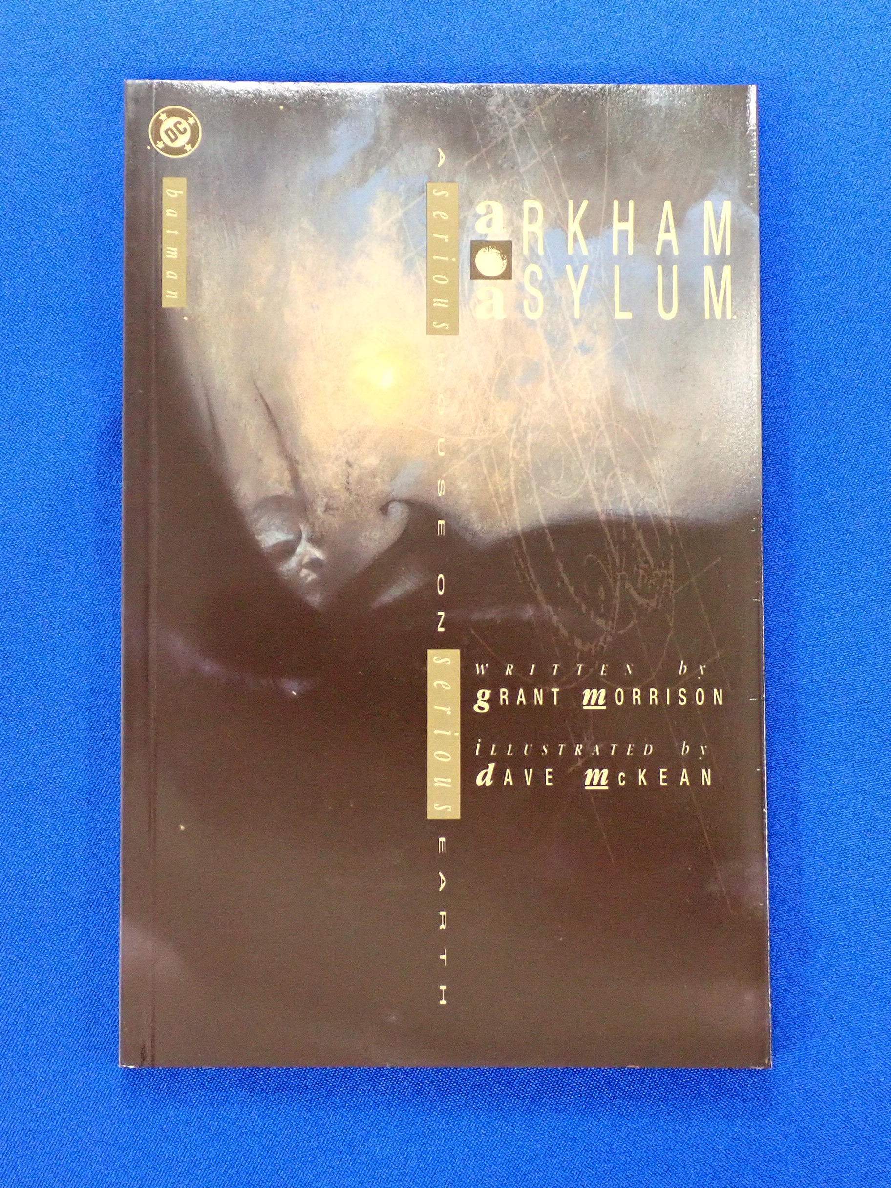 Arkham Asylum: A Serious House On Serious Earth - TPB [Pre-Owned]