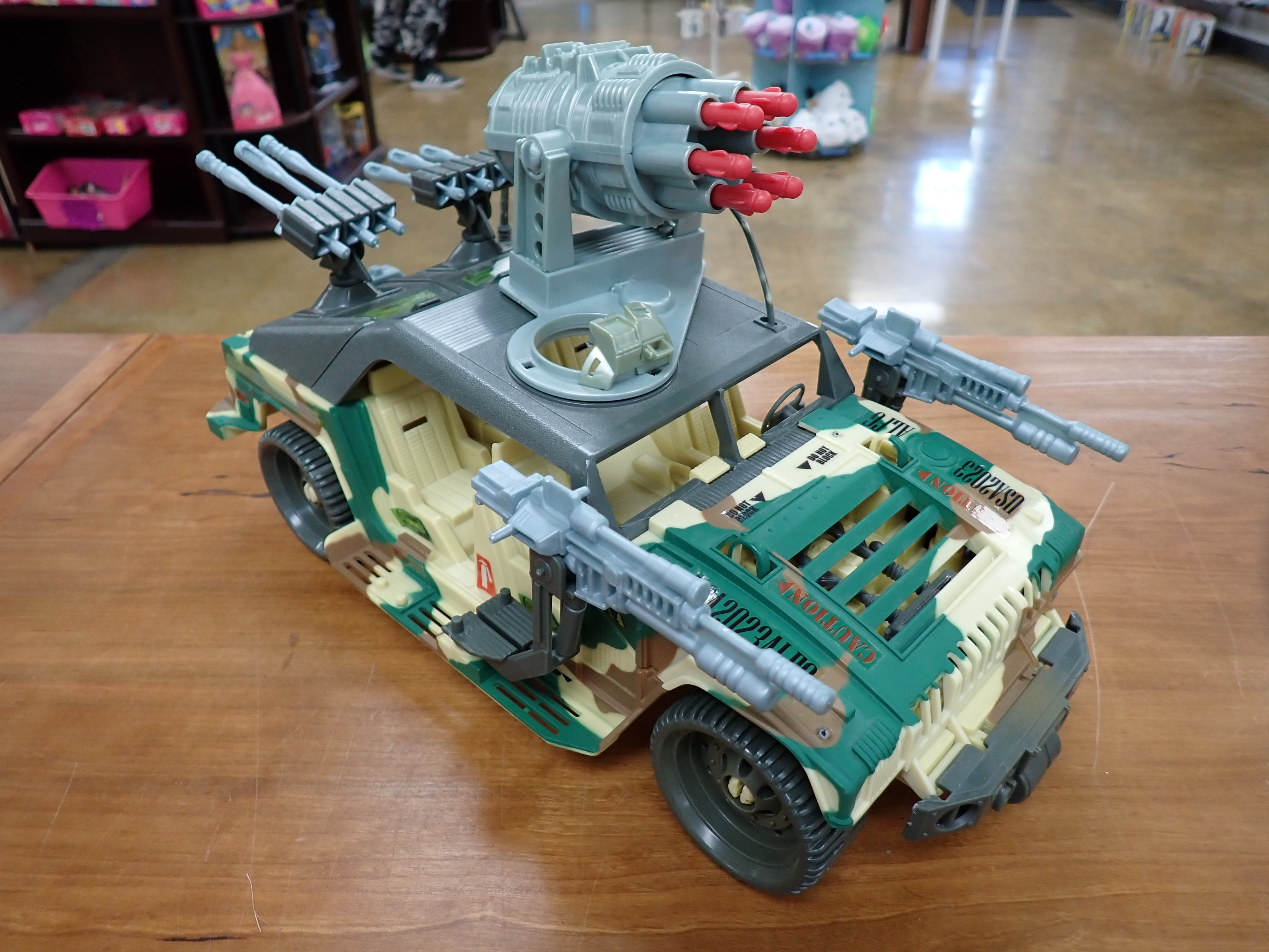 Brawler Humvee 2001