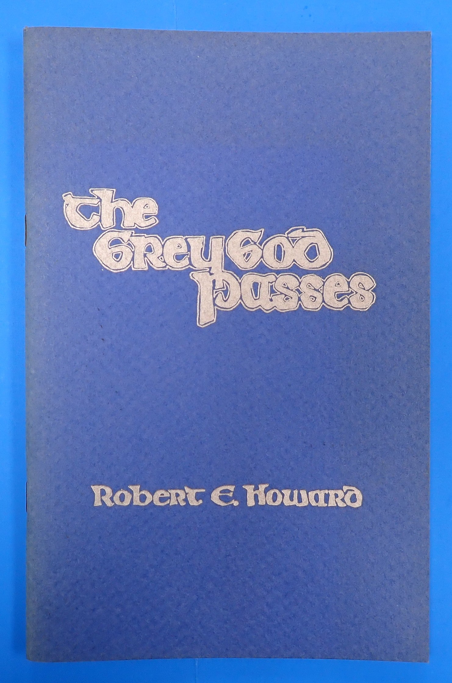 The Grey God Passes: Walt Simpson Art (1975) - 1st Edition Zine [Pre-Owned]