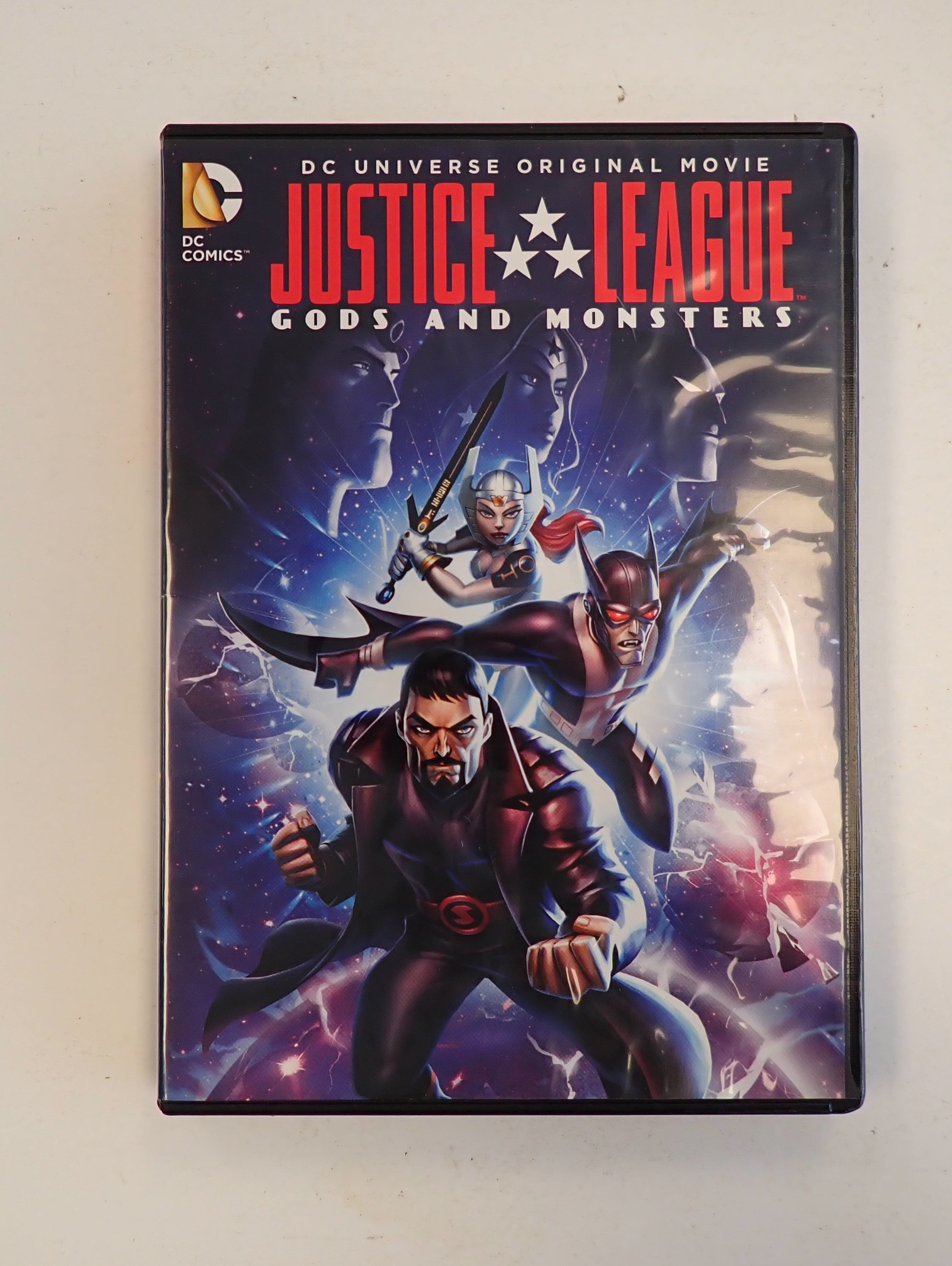 Justice League Gods and Monsters - DVD