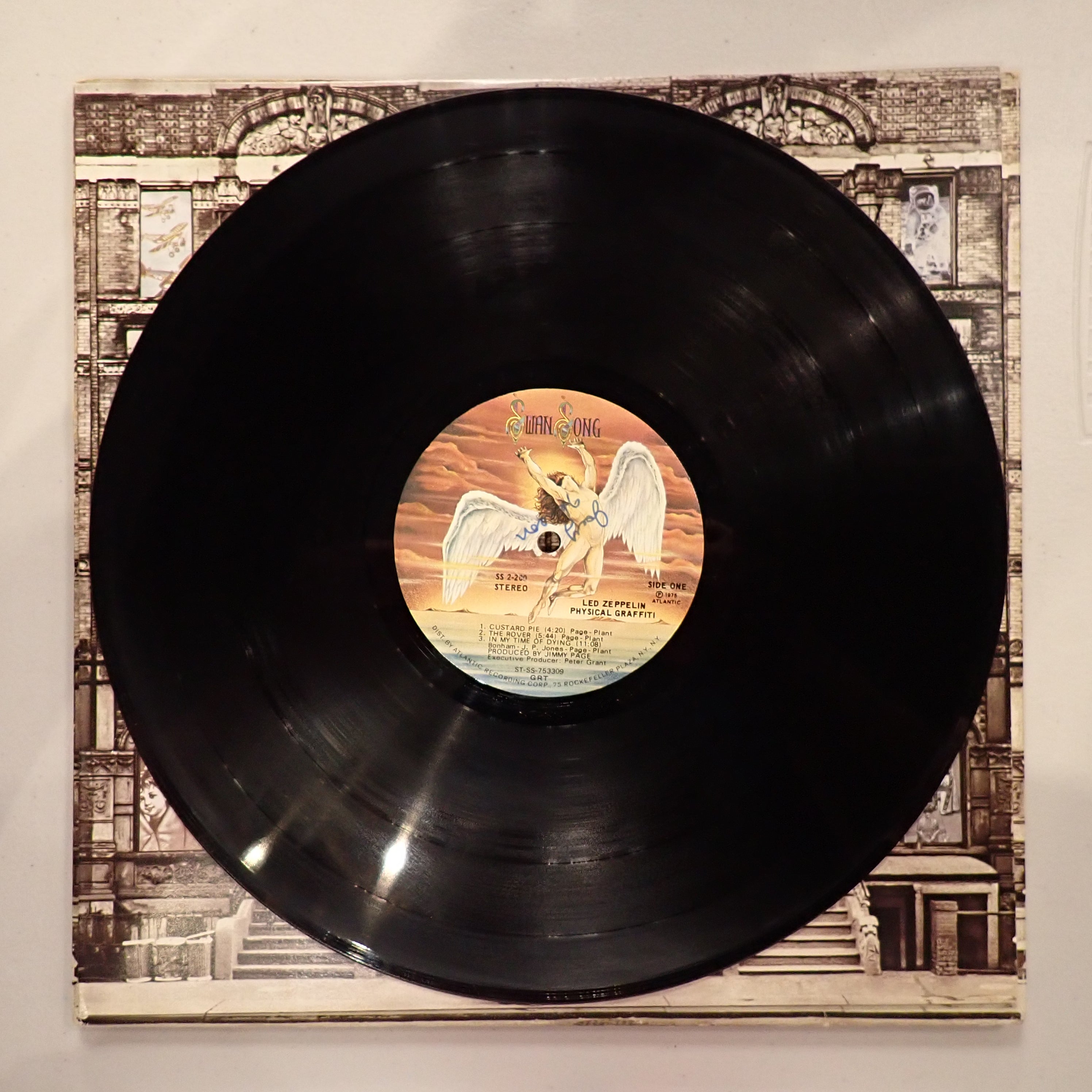 Led Zeppelin - Physical Graffiti