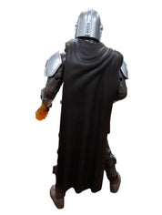 The Mandalorian (Talking Figure) [COMPLETE]