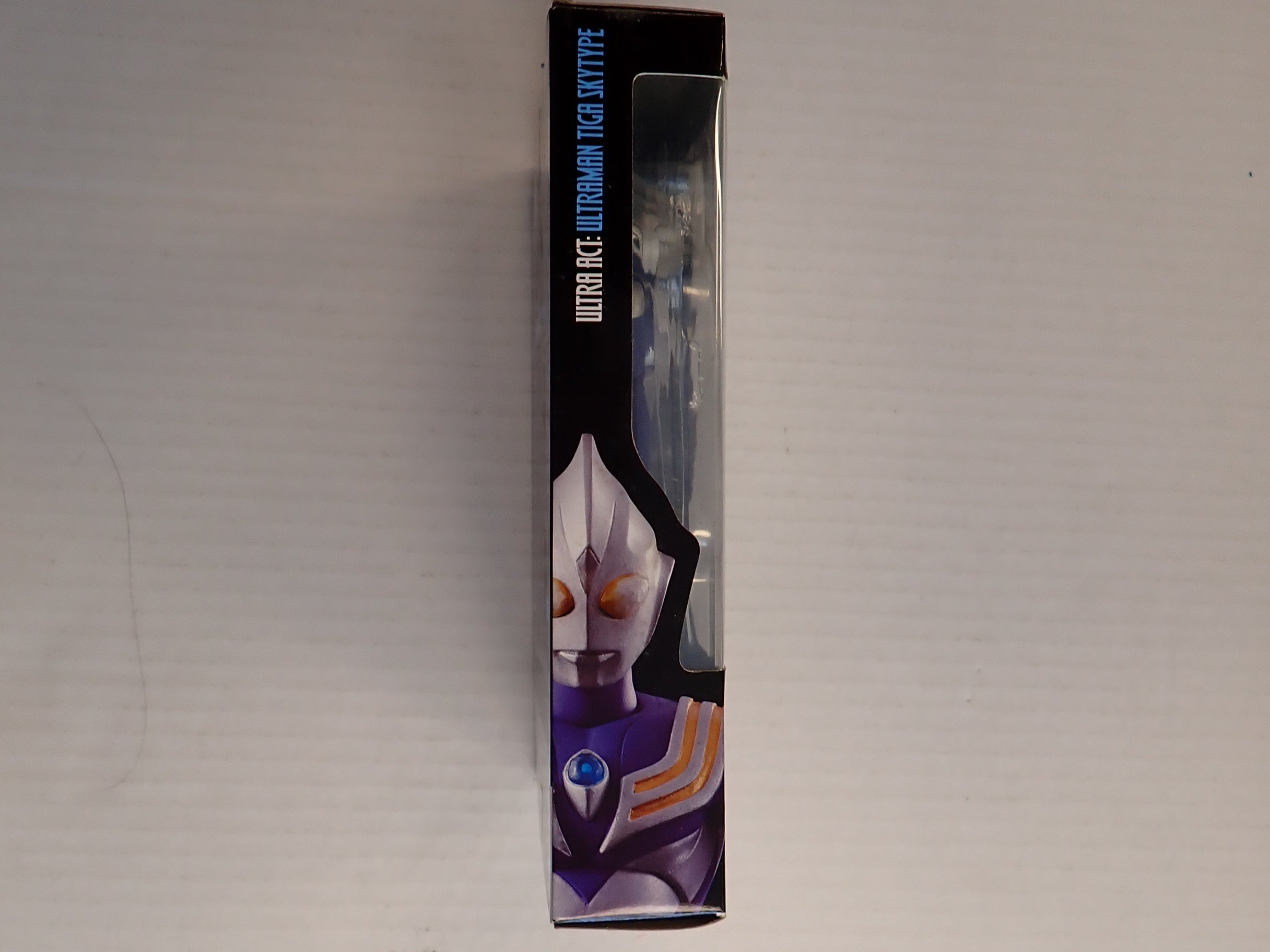 Ultra Act Ultraman Tiga Skytype [Pre-Owned]