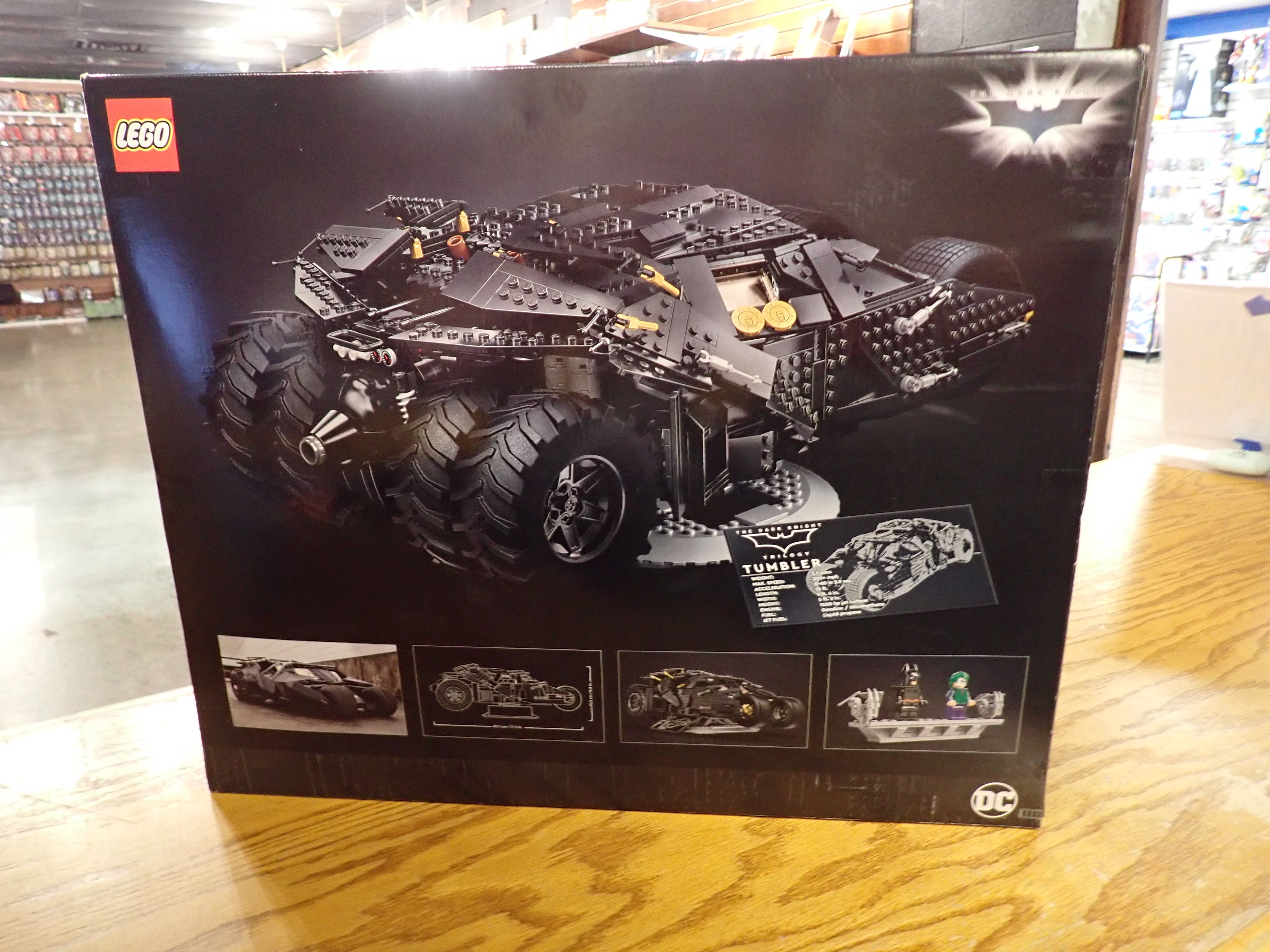 Batmobile Tumbler 76240