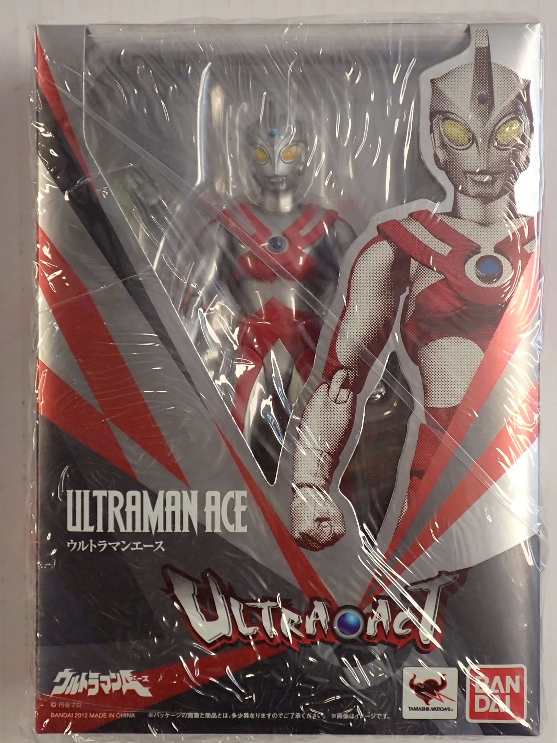 Ultra Act Ultraman Ace with Brothers Mantle Set [Pre-Owned]