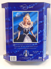 2000 Special Edition Happy Holidays Barbie [Pre-Owned]