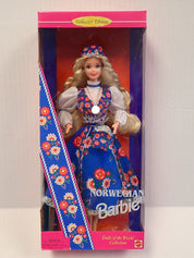 Norwegian Barbie  - Dolls of the World Collection [Pre-Owned]