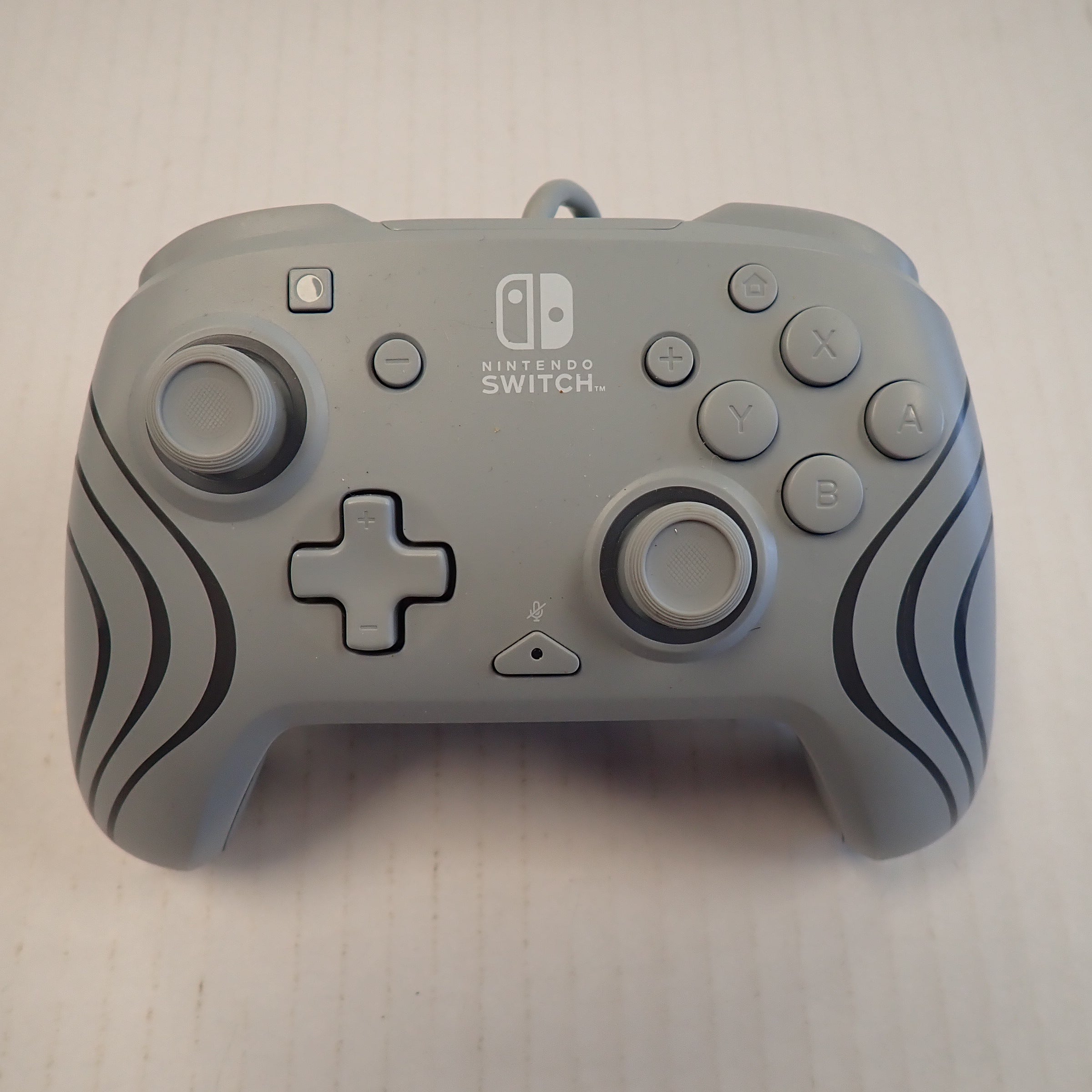 PDP Wired Switch Pro Controller [Pre-Owned]
