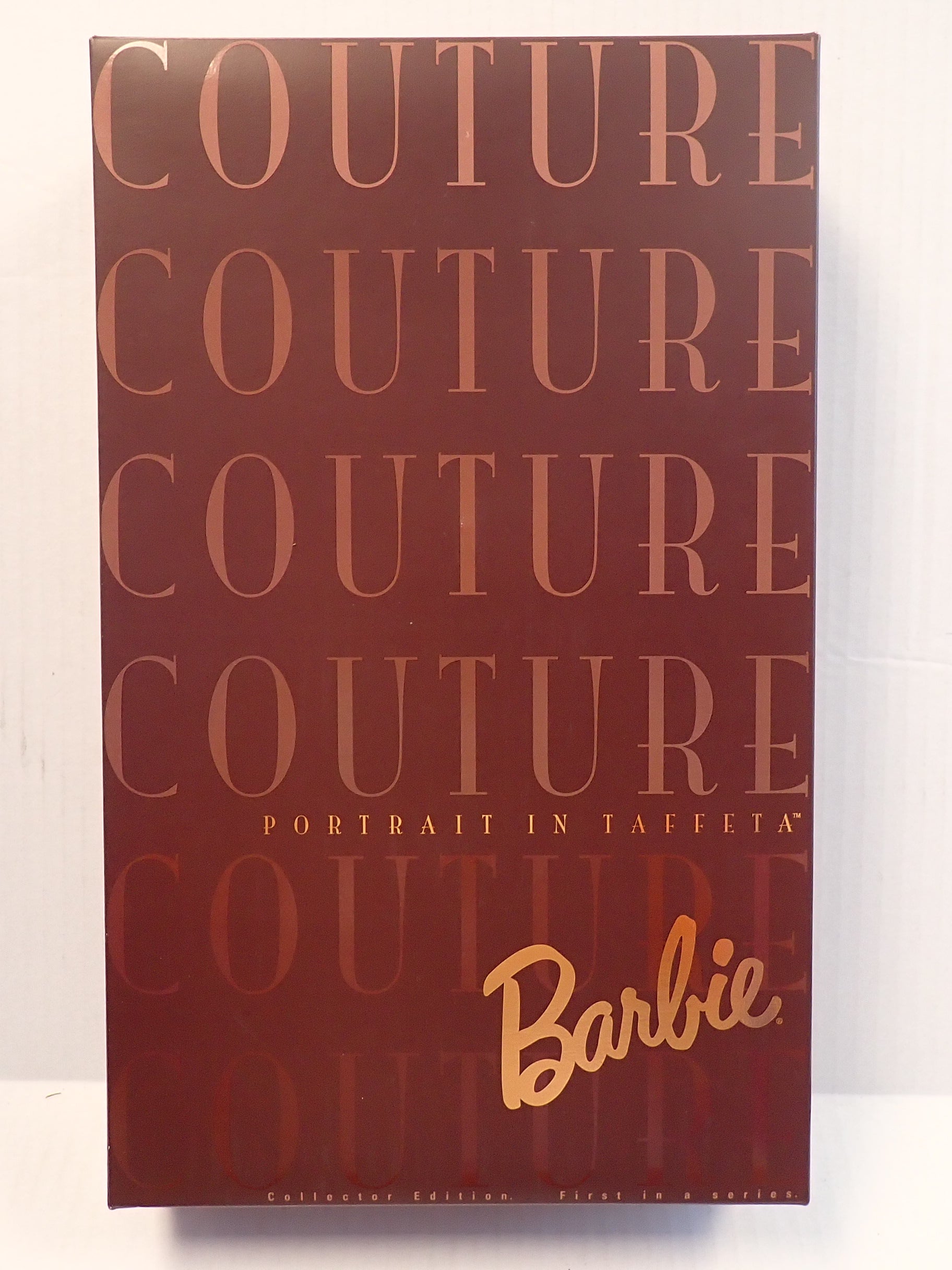 1996 Portrait in Taffeta Barbie - Couture Collection [Pre-Owned]