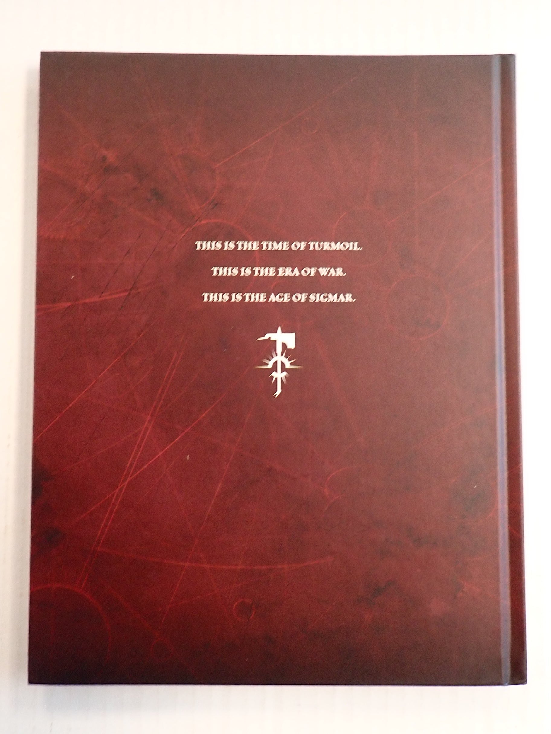 Age of Sigmar Fire & Jade Book [Pre-Owned]