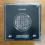 Kraftwerk - Radio-Activity