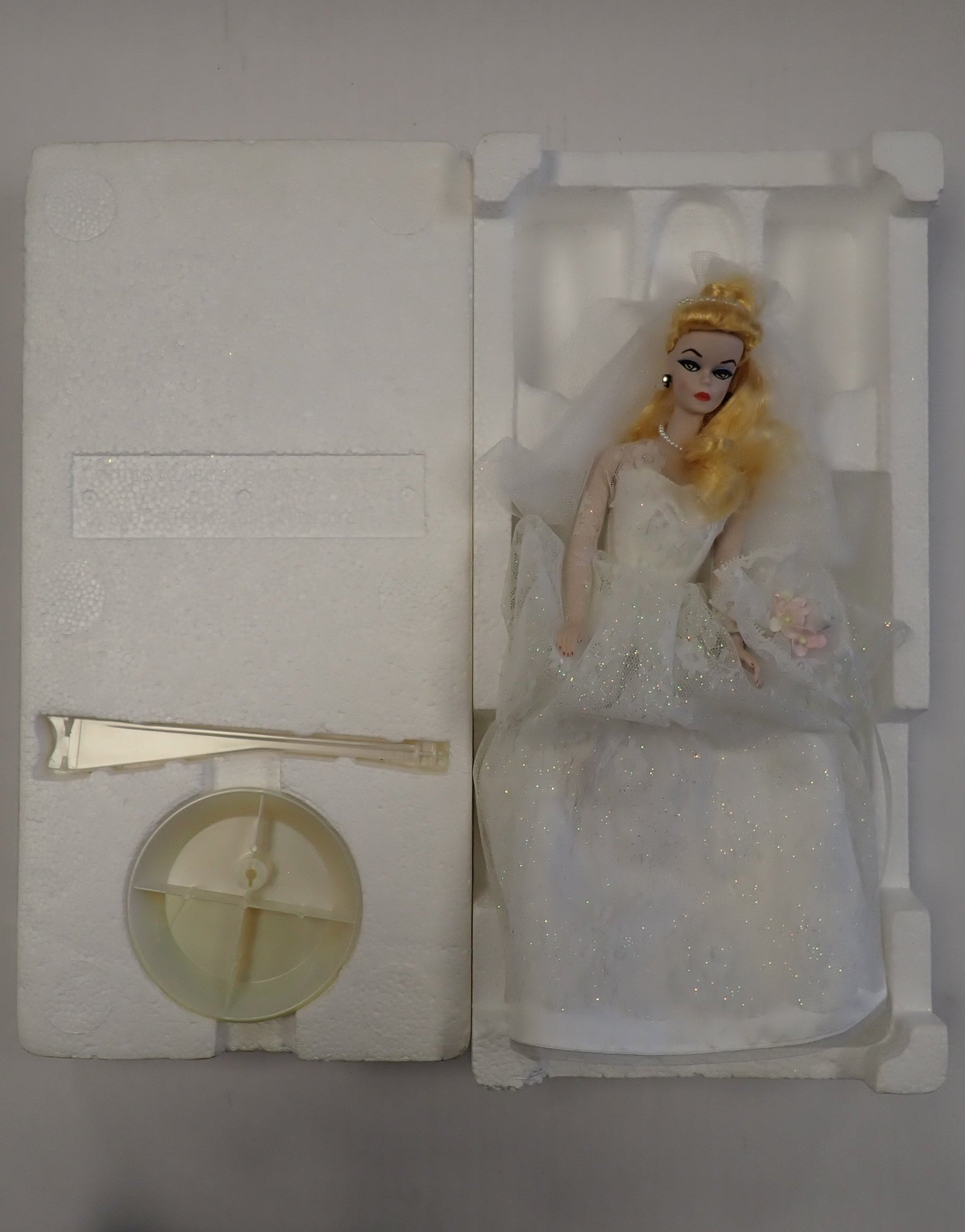 Wedding Party 1959 Porcelain Barbie [Pre-Owned]