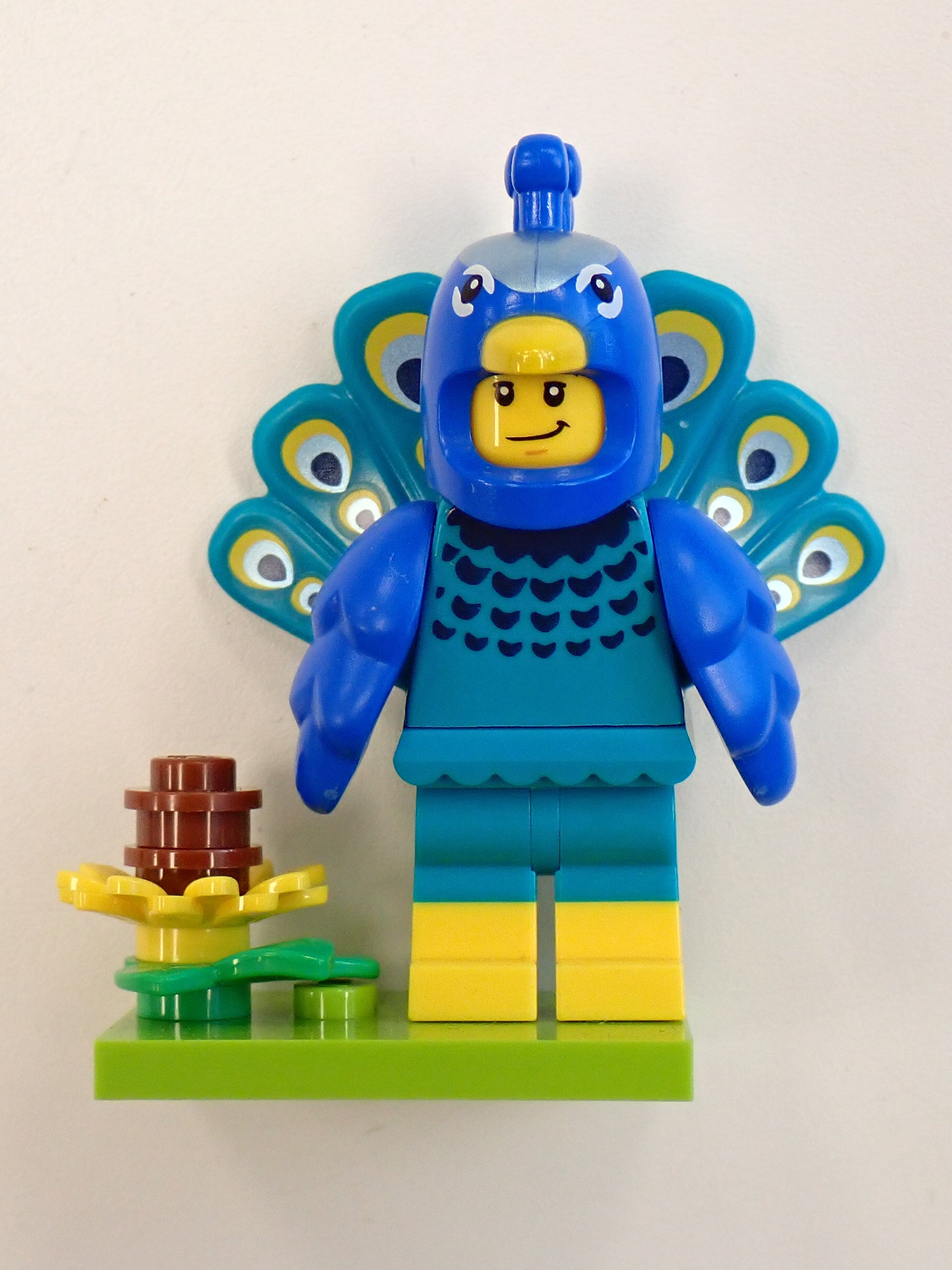 Peacock Costume Fan (Loose) - LEGO Minifig