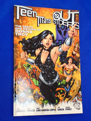 Teen Titans Outsiders: The Death and Return of Donna Troy - TPB [Pre-Owned]