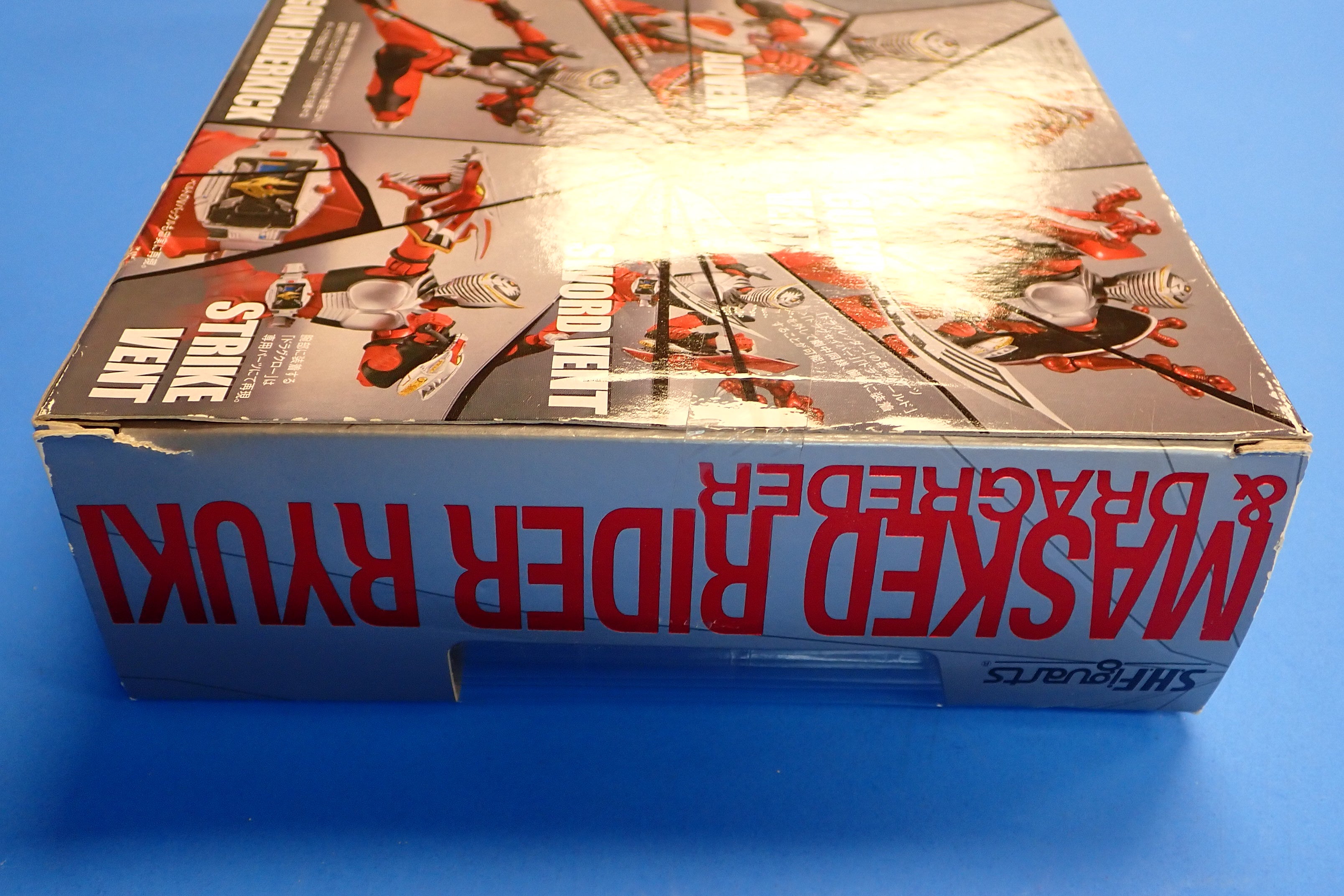 Masked Rider Ryuki & Dragreder - S.H. Figuarts [Pre-Owned]