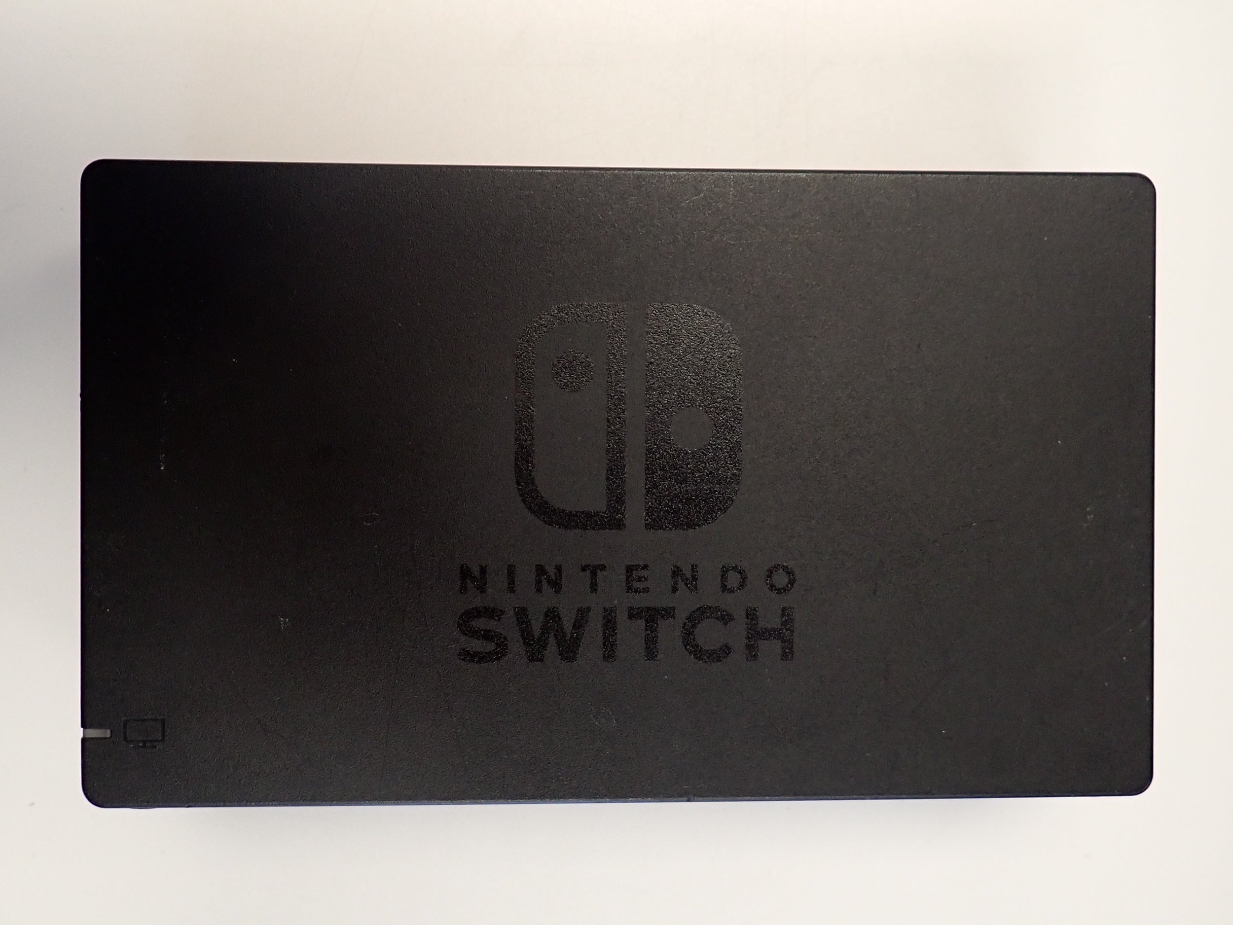 Nintendo Switch Skinned Breath of the Wild with case - Nintendo Switch [Pre-Owned]