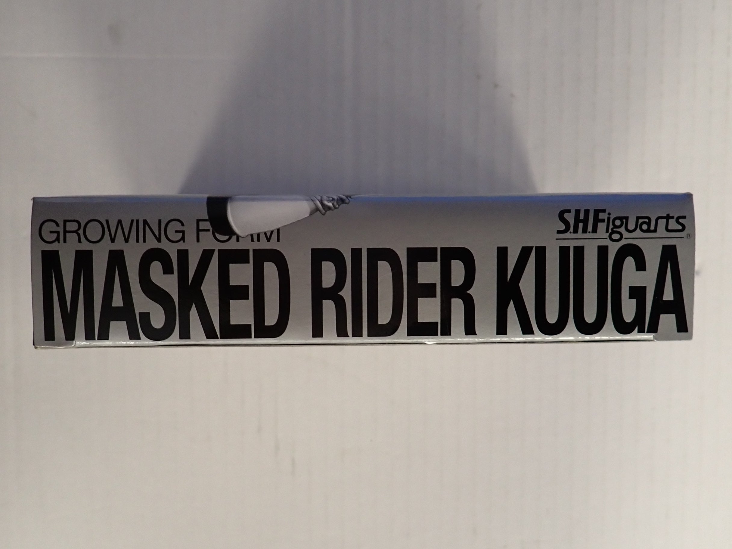 Masked Rider Kuuga Growing Form - S.H. Figuarts [Pre-Owned]
