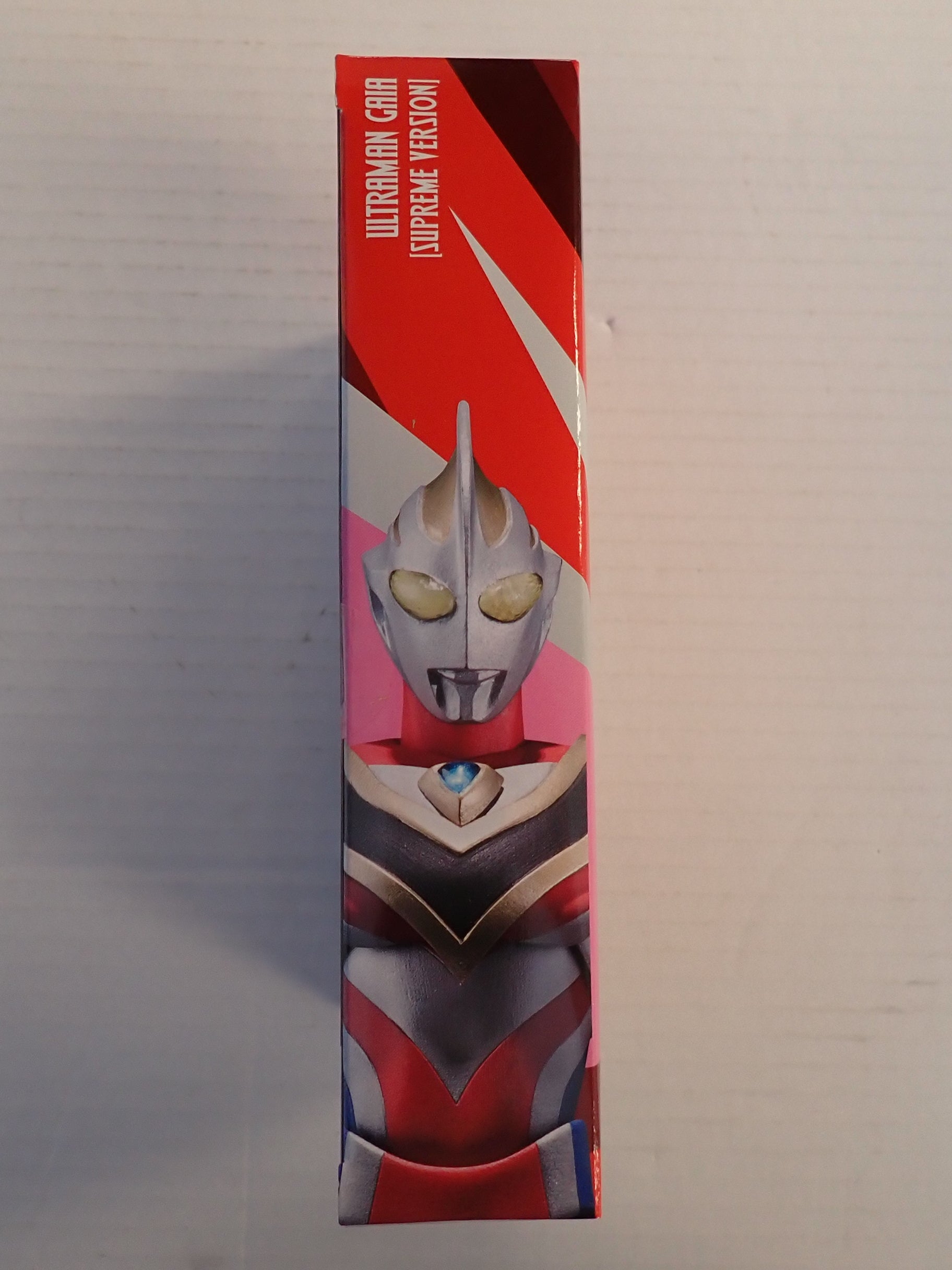 Ultraman Ultra Act Gaia Supreme Version - S.H. Figuarts [Pre-Owned]