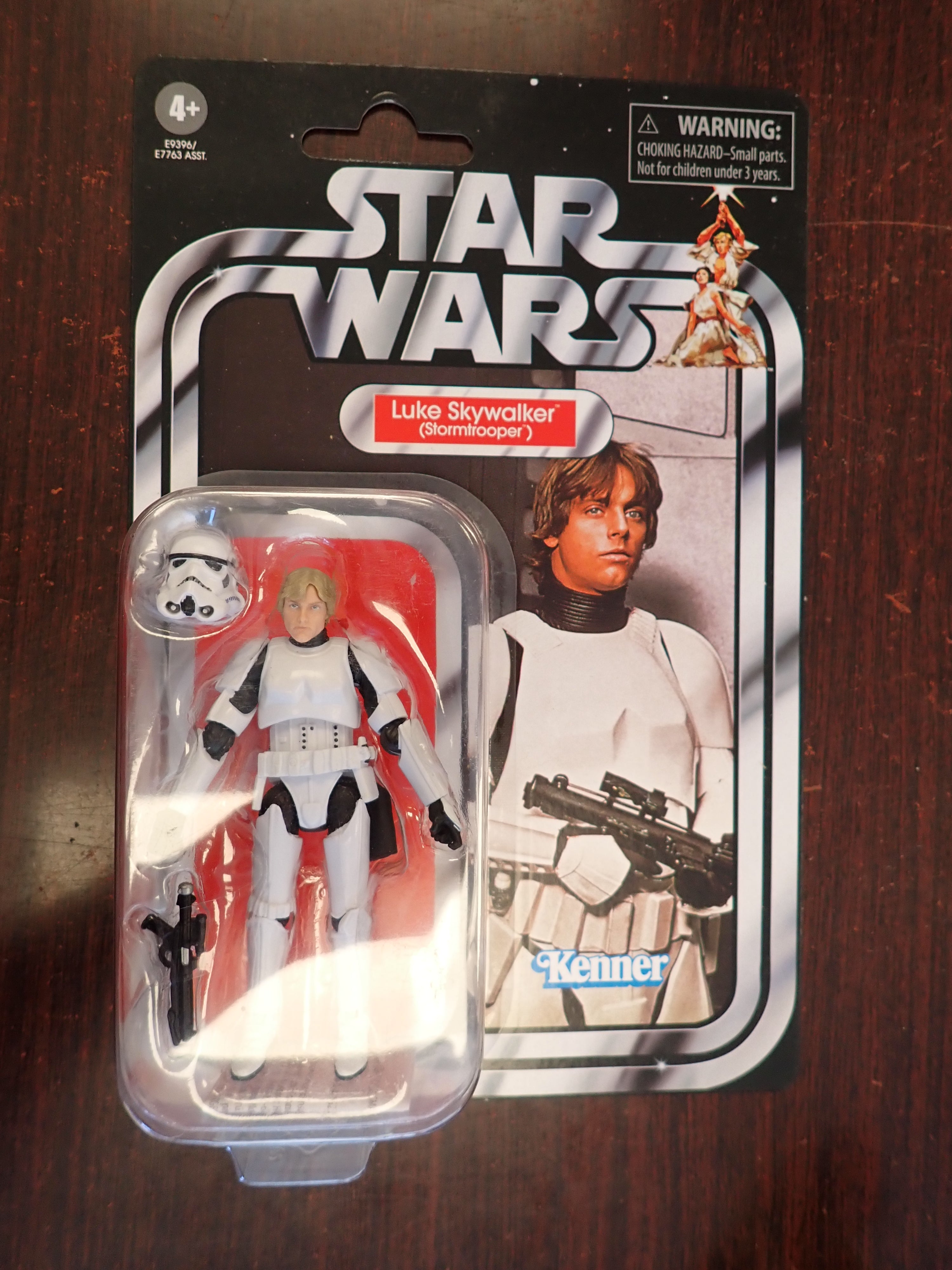 Luke Skywalker (Stormtrooper) - Retro Collection - Star Wars