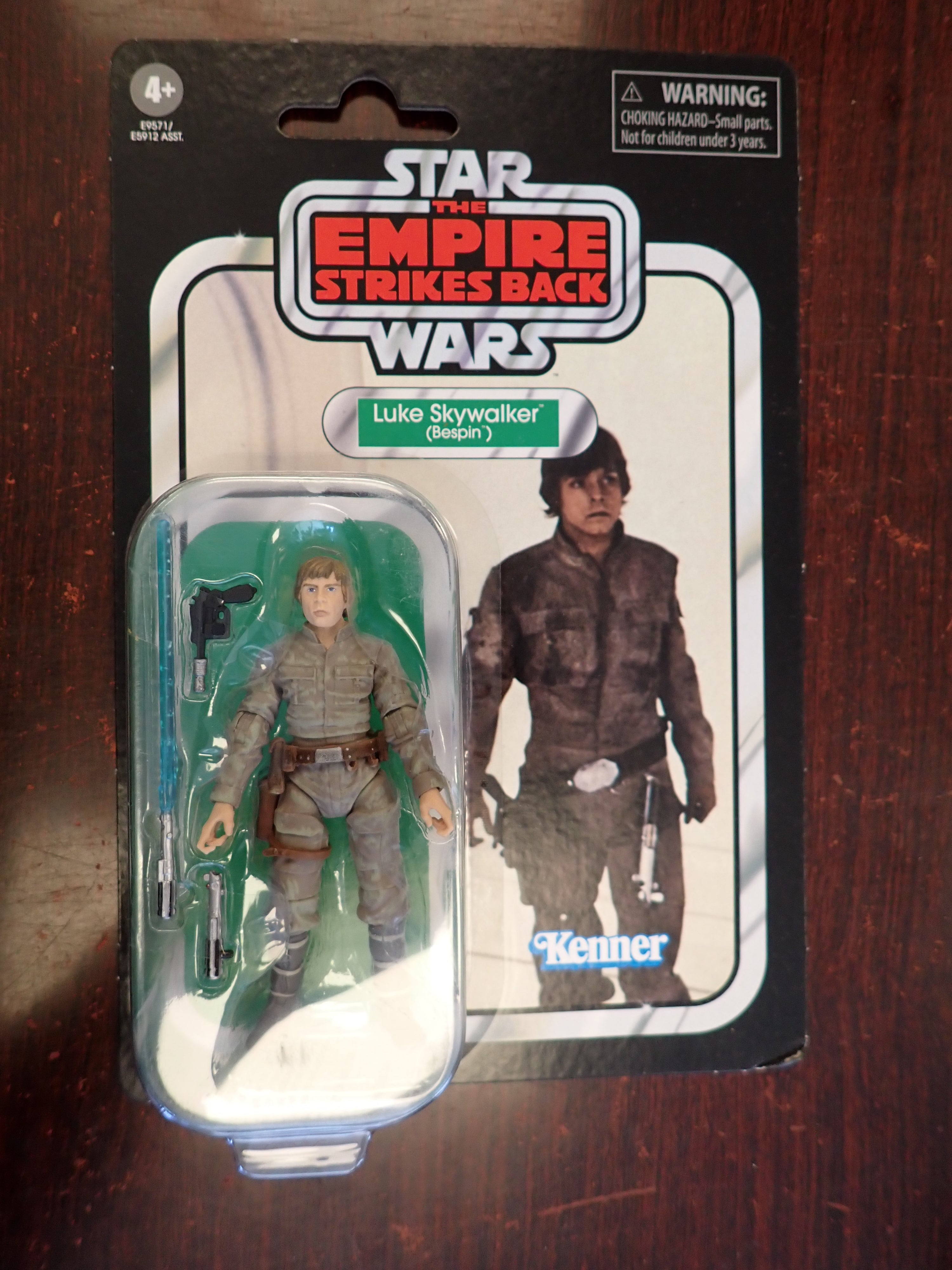 Luke Skywalker (Bespin) - Retro Collection - The Empire Strikes Back
