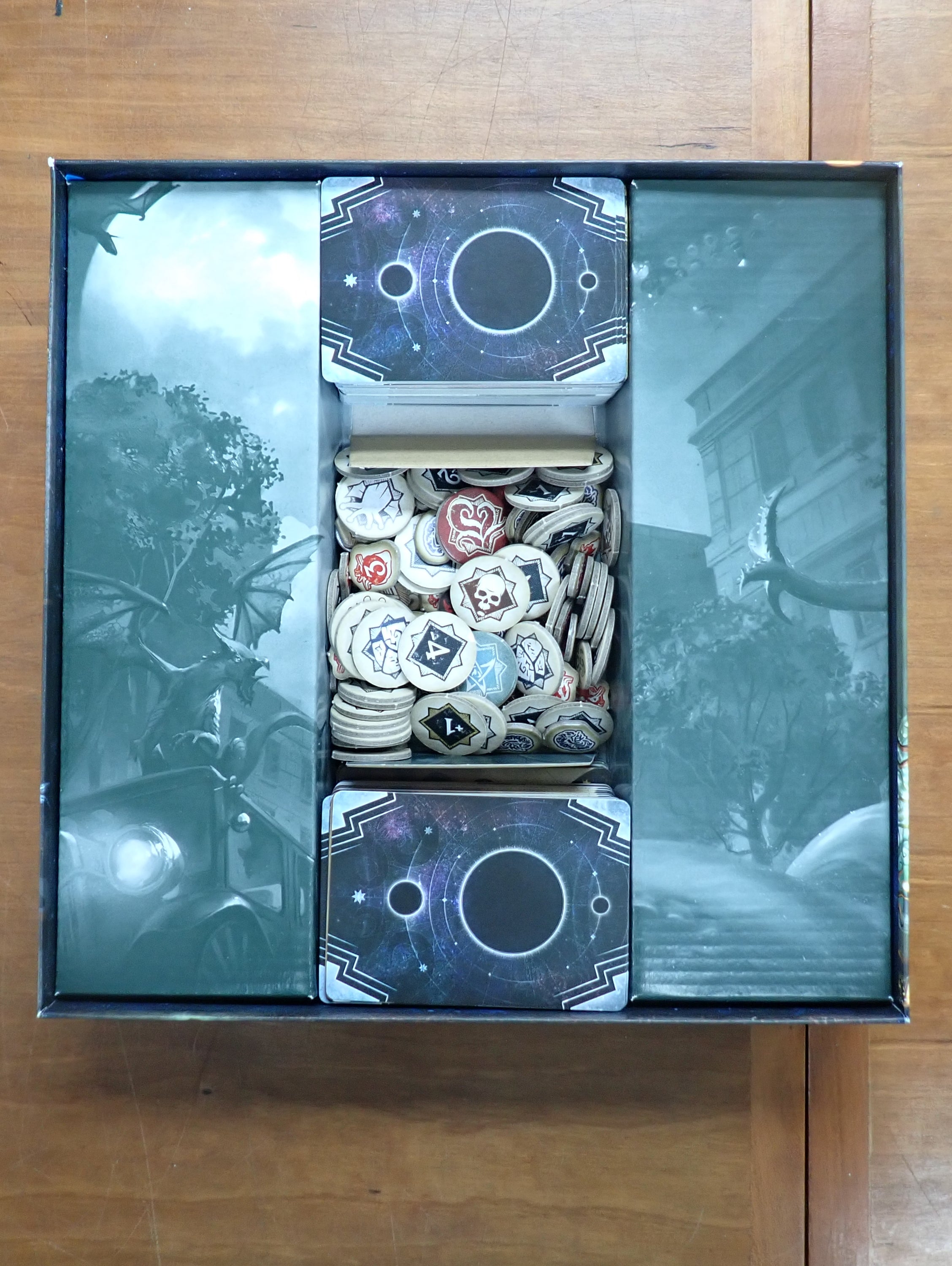 Arkham Horror: The Card Game (Pre-owned)