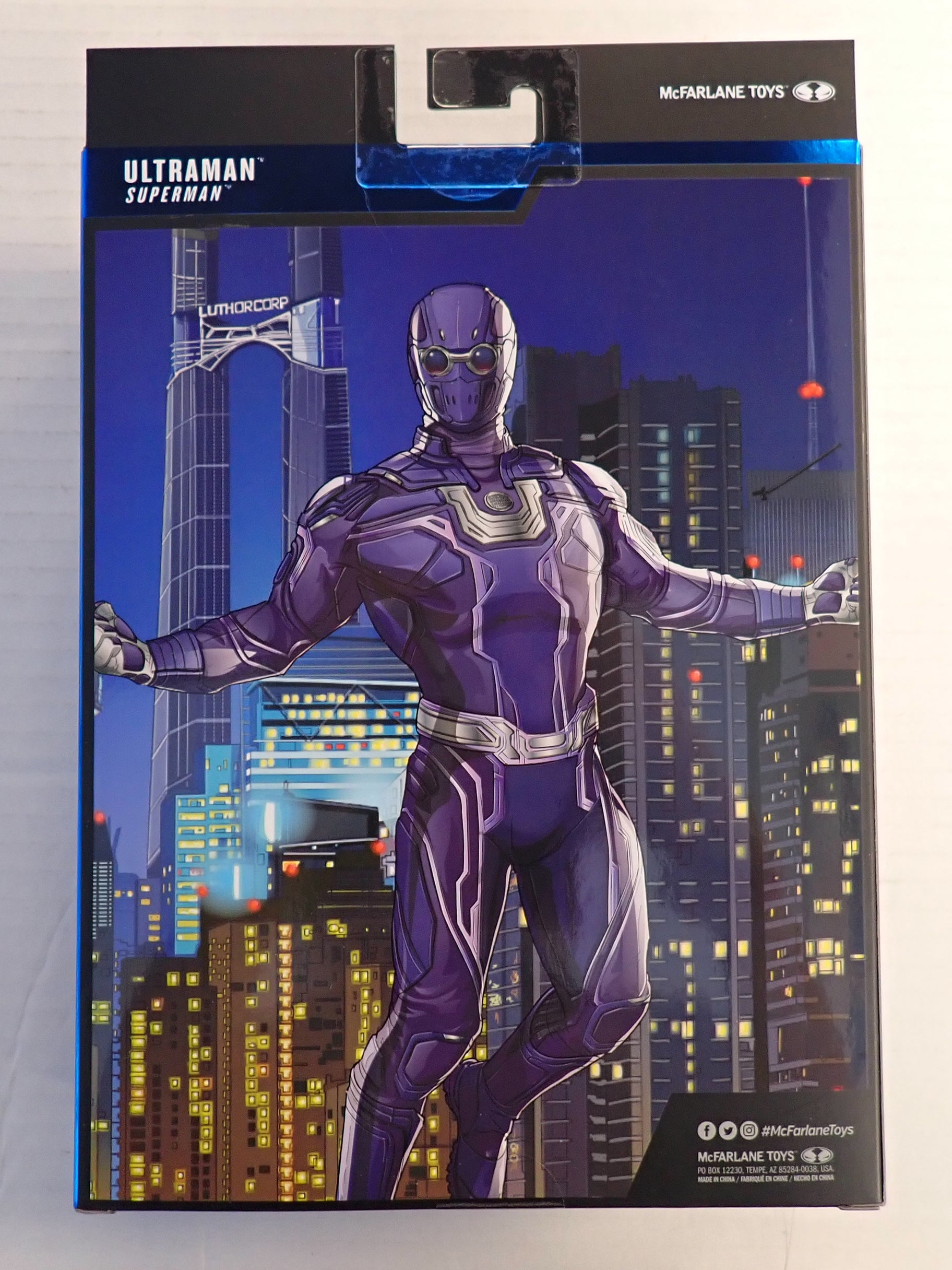 Ultraman Battle Damage - DC Multiverse [Pre-Owned]
