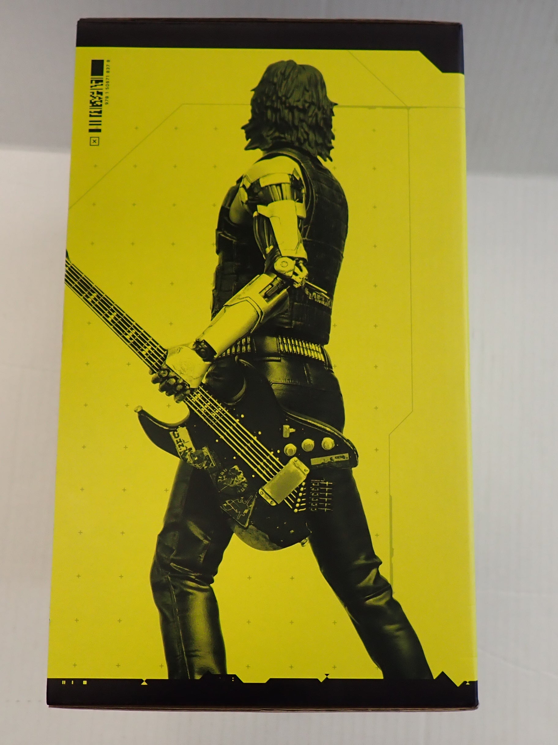 Cyberpunk 2077 Johnny Silverhand - Dark Horse Deluxe [Pre-Owned]