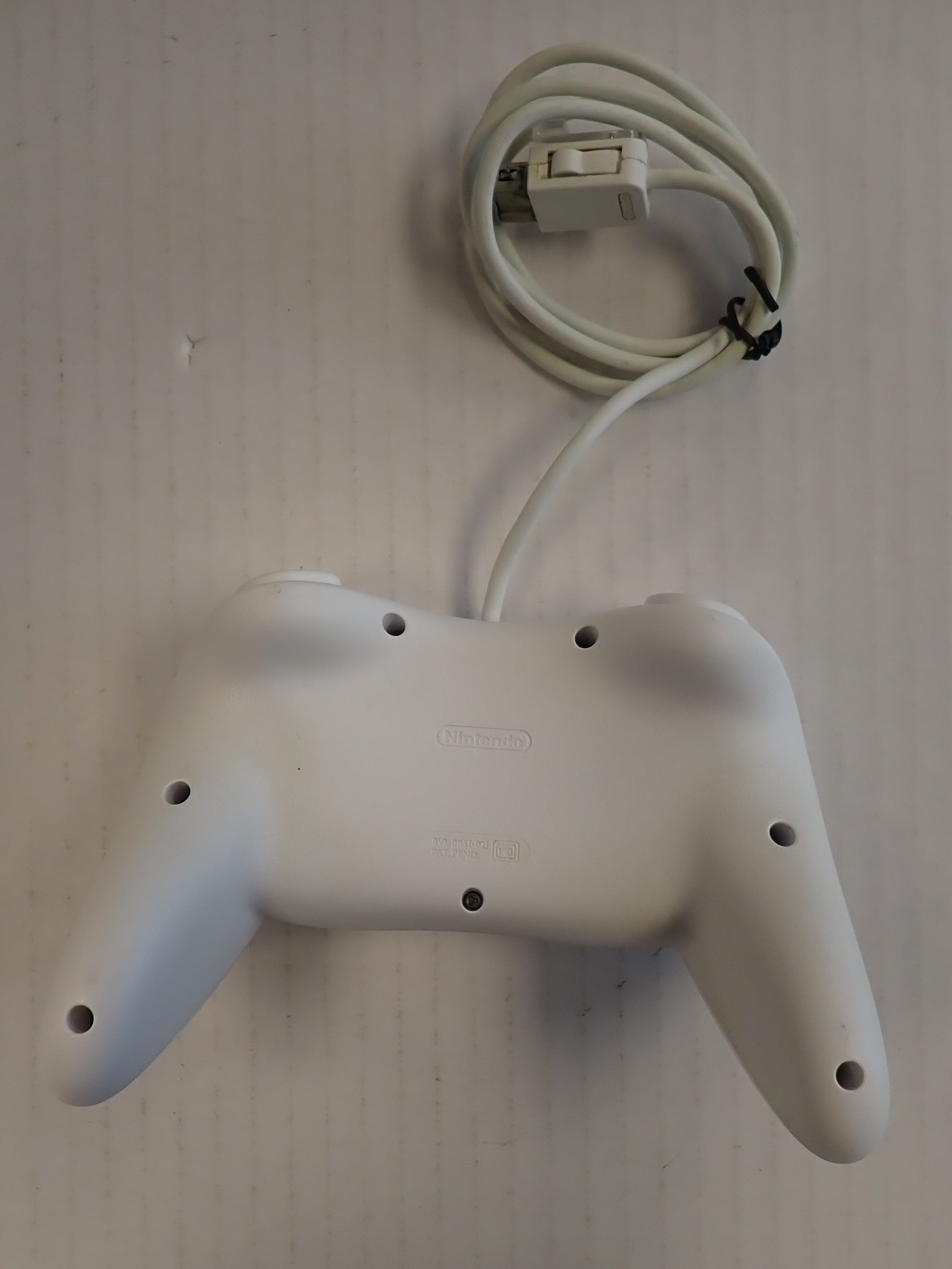 Nintendo Wii Classic Pro Controller OEM White [Pre-Owned]