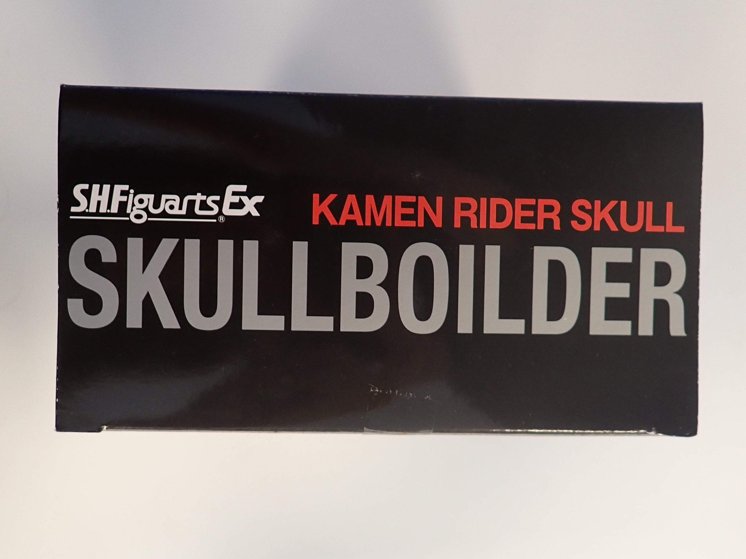 Kamen Rider Skull Skullboilder - S.H. Figuarts [Pre-Owned]