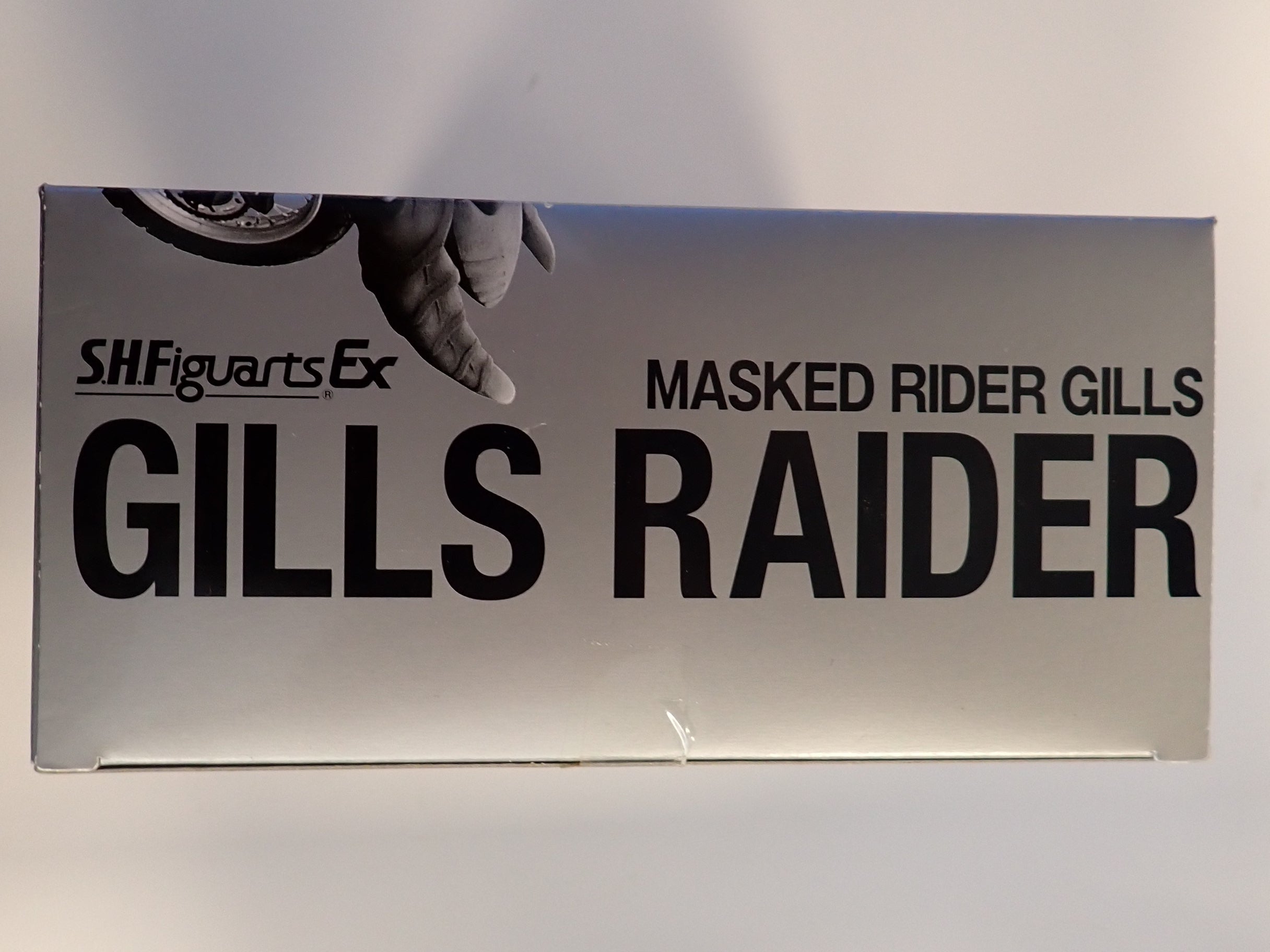 Masked Gills Raider (Metallic Beetle Green) - S.H. Figuarts [Pre-Owned]