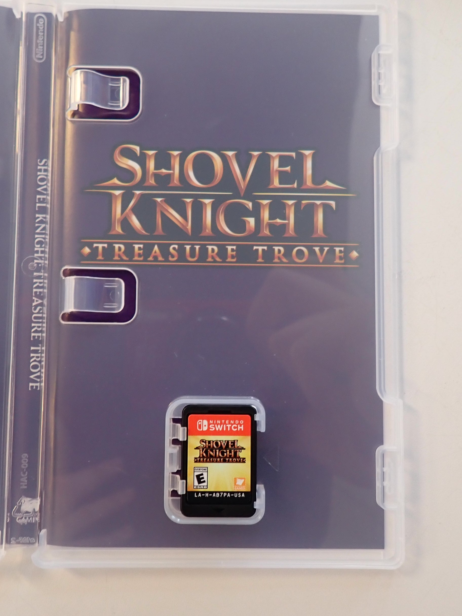Shovel Knight: Treasure Trove Nintendo - Switch [Pre-Owned]