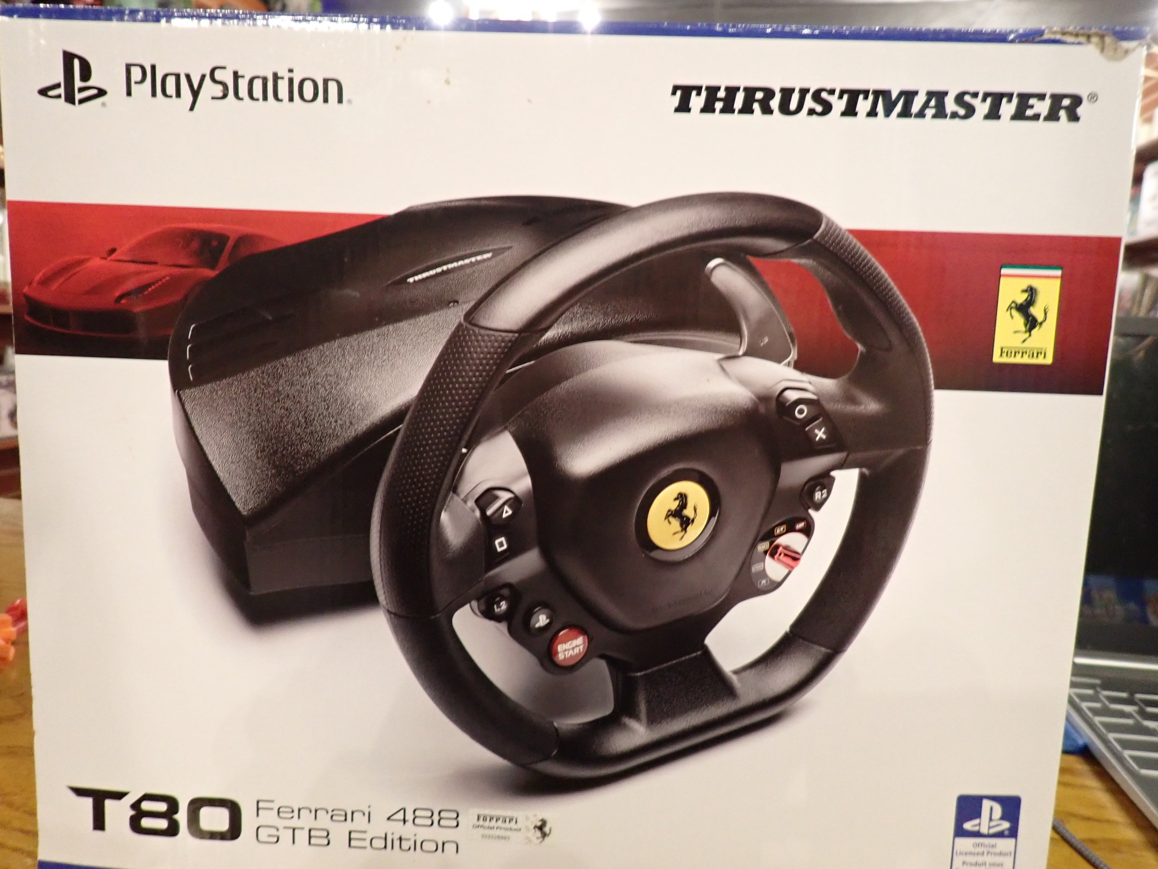 Thrustmaster Steering Wheel - PS4/PS5