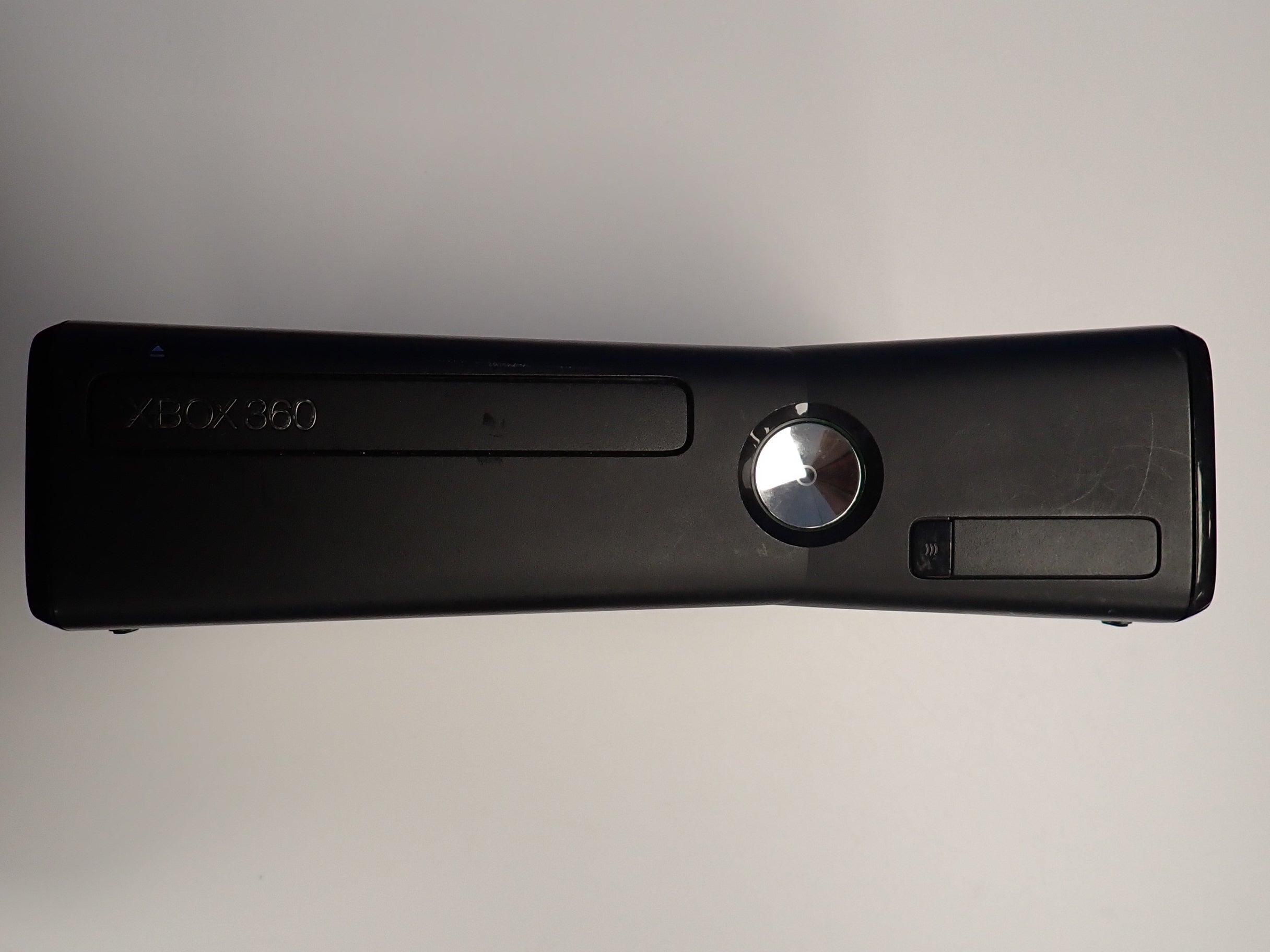 Xbox 360 (4GB) [Pre-Owned]