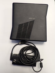 Xbox 360 (4GB) [Pre-Owned]